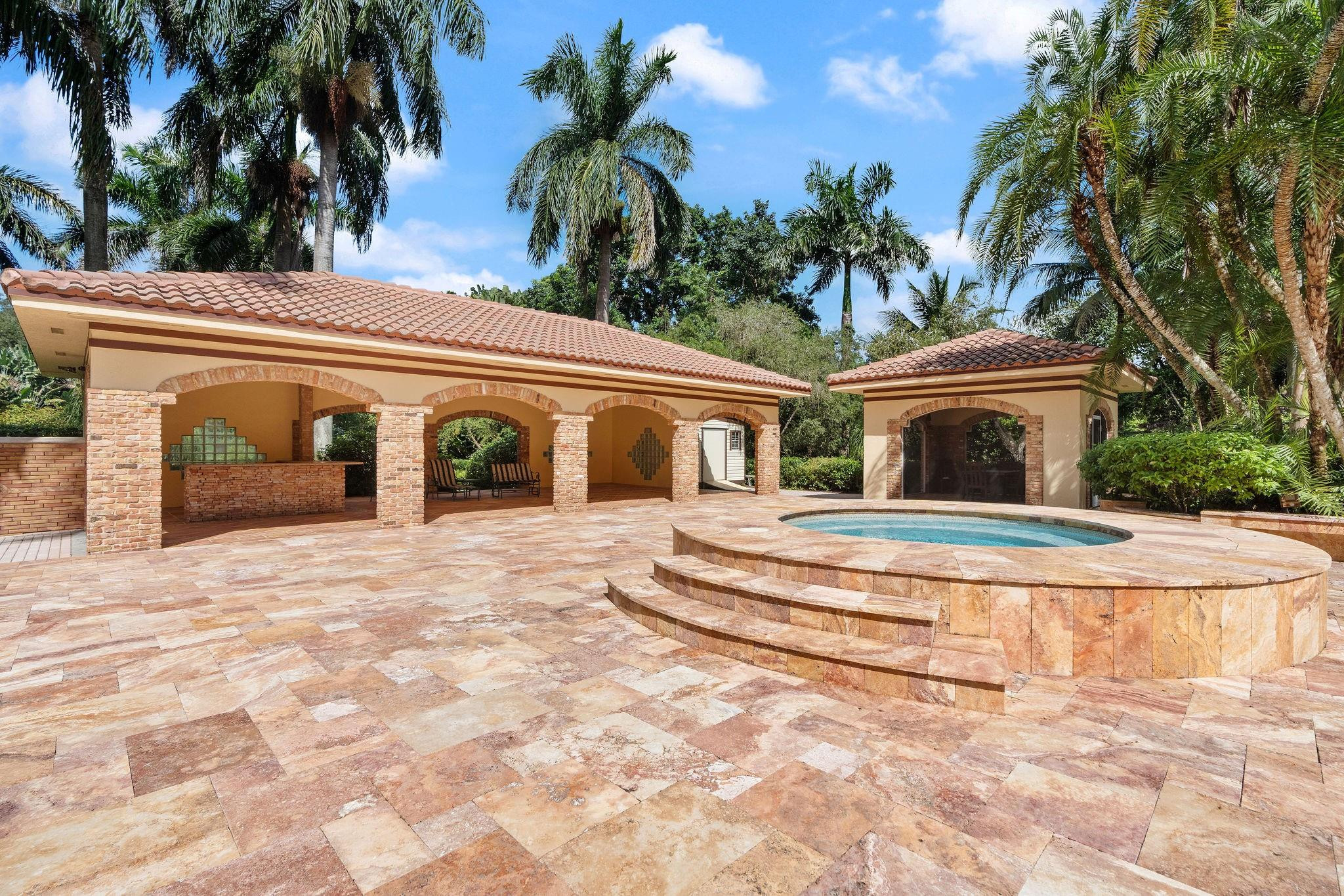 14641 Mustang Southwest Ranches, FL 33330