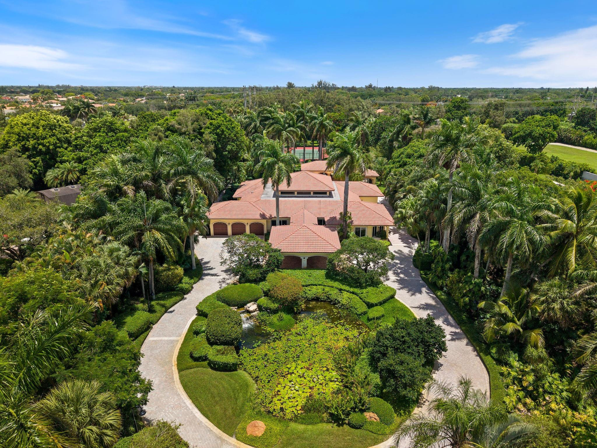 14641 Mustang Southwest Ranches, FL 33330