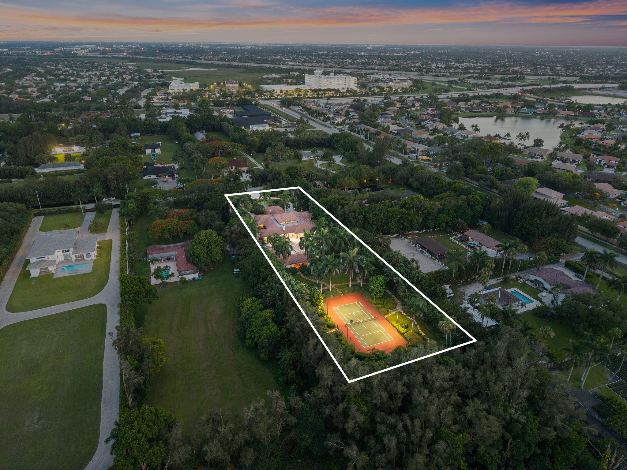 14641 Mustang Southwest Ranches, FL 33330