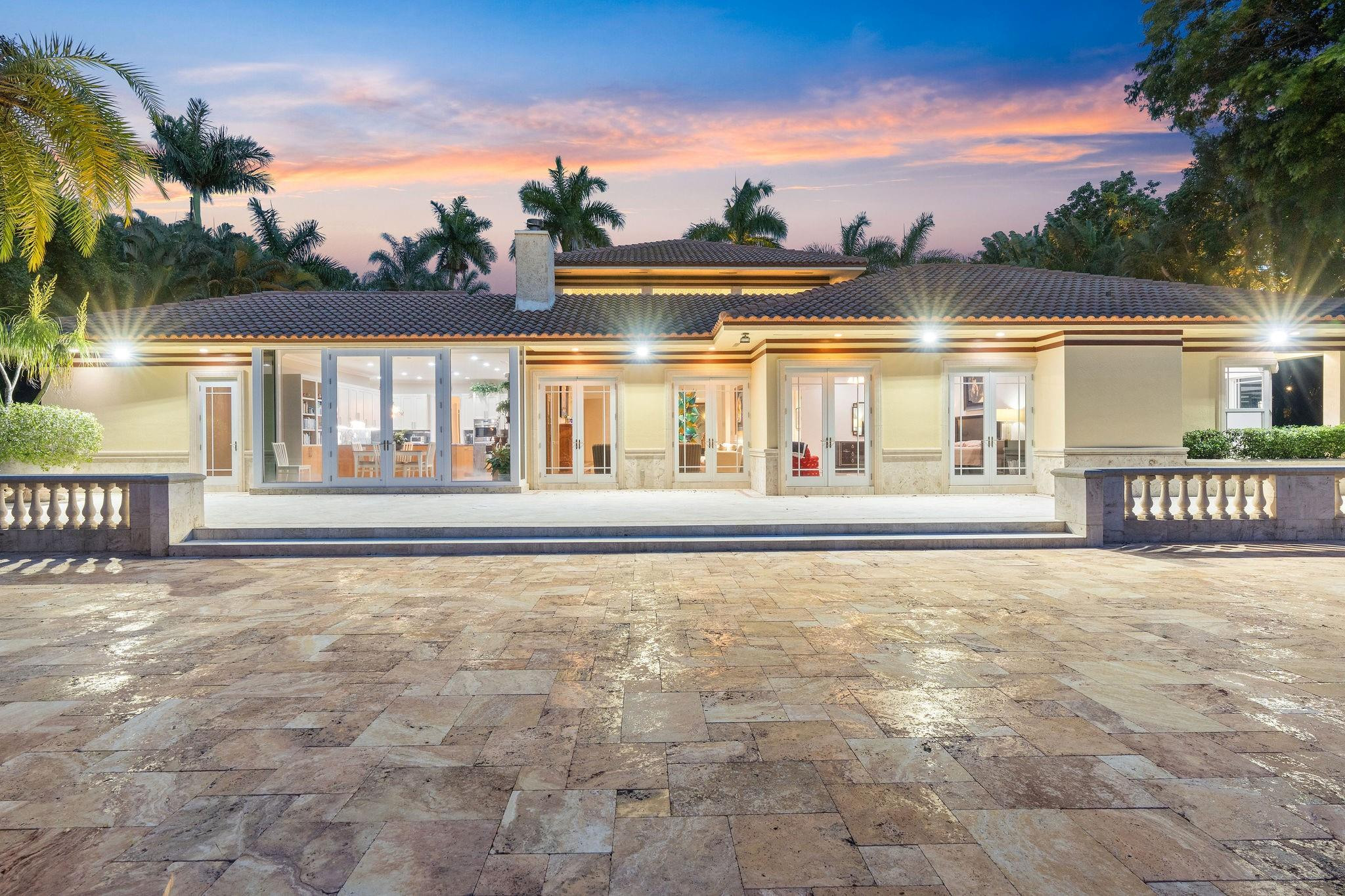 14641 Mustang Southwest Ranches, FL 33330