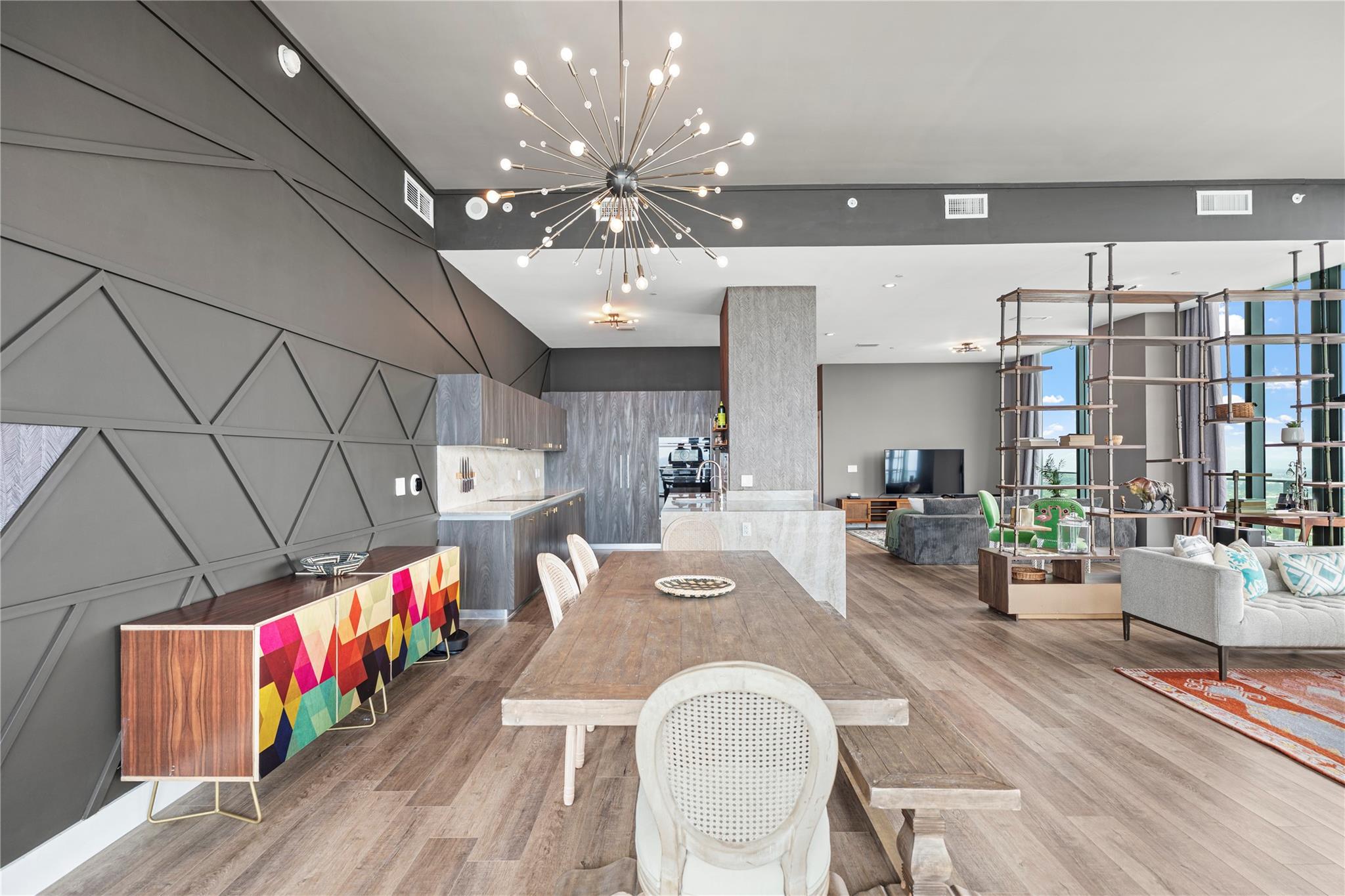 480 NE 31st St #PH5104 Miami, FL 33137