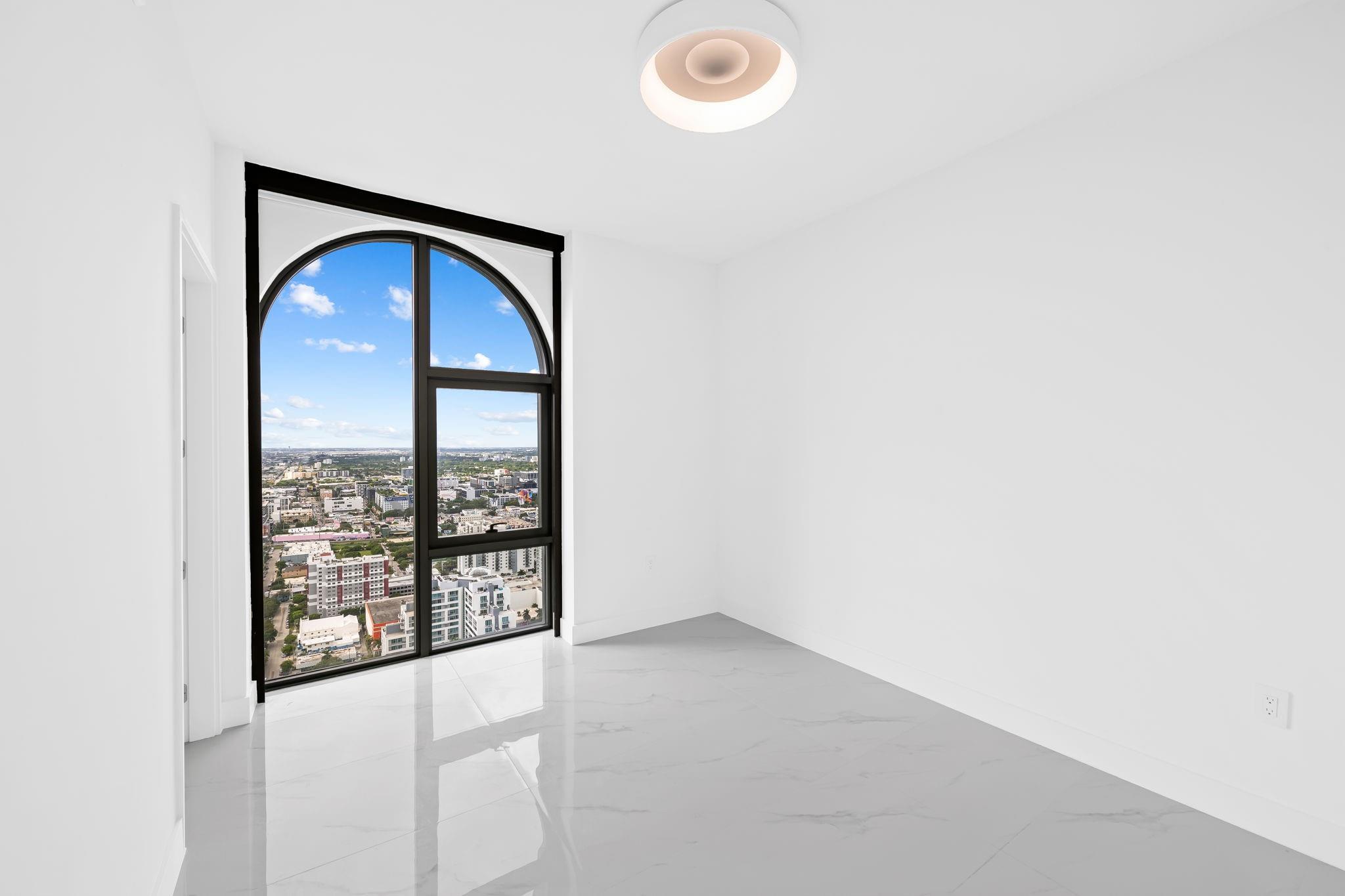 700 NE 24th #4007 Miami, FL 33137