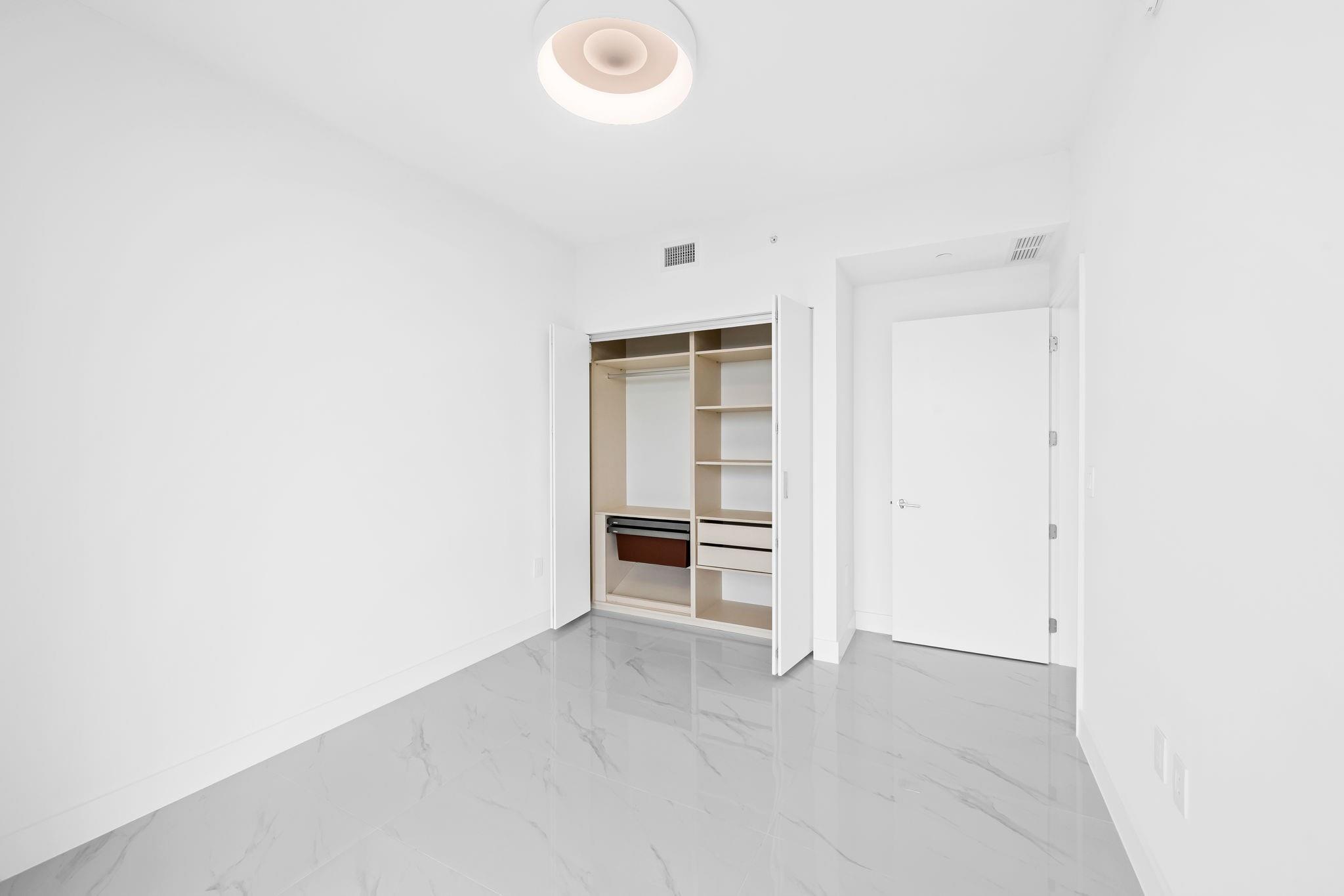 700 NE 24th #4007 Miami, FL 33137