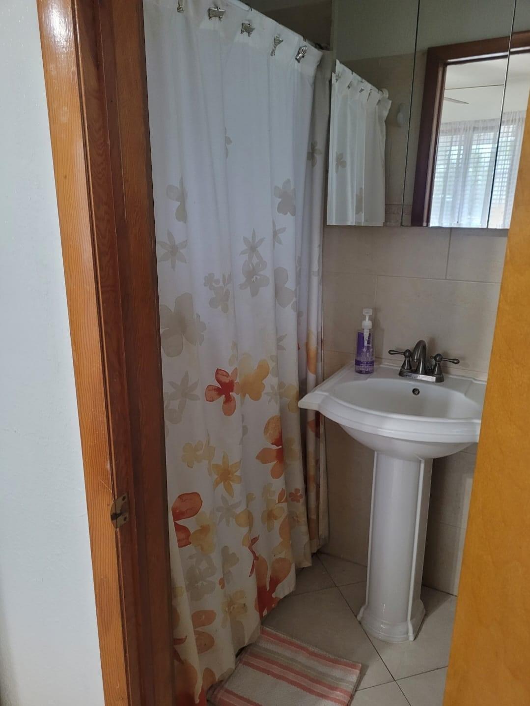 10120 SW 38th Ter Miami, FL 33165