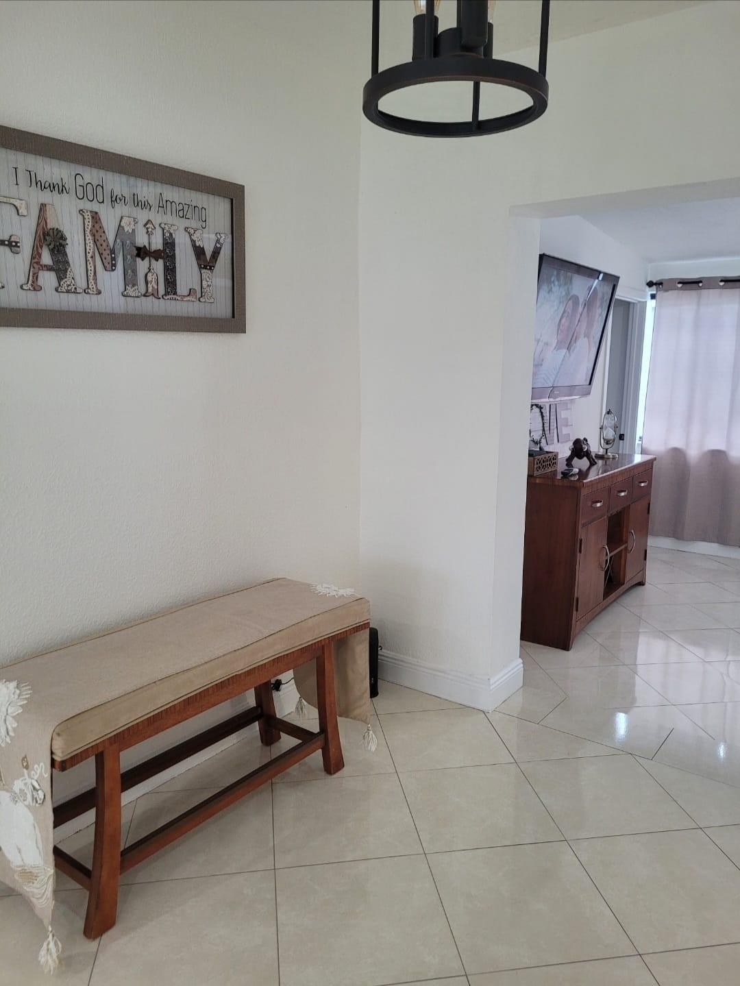 10120 SW 38th Ter Miami, FL 33165