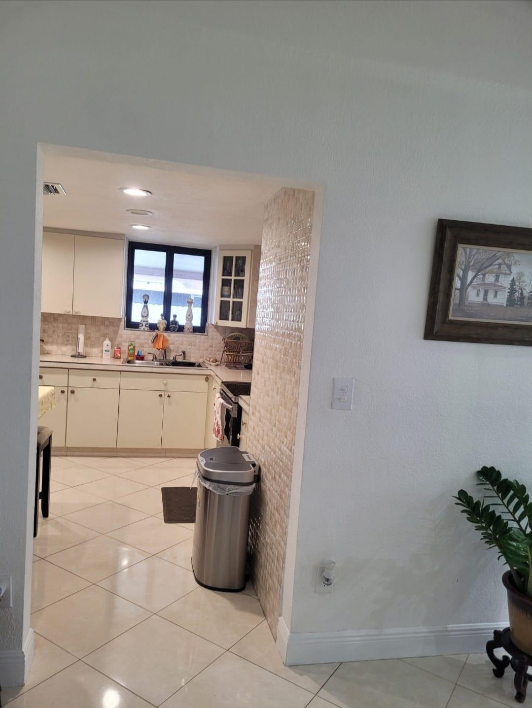 10120 SW 38th Ter Miami, FL 33165