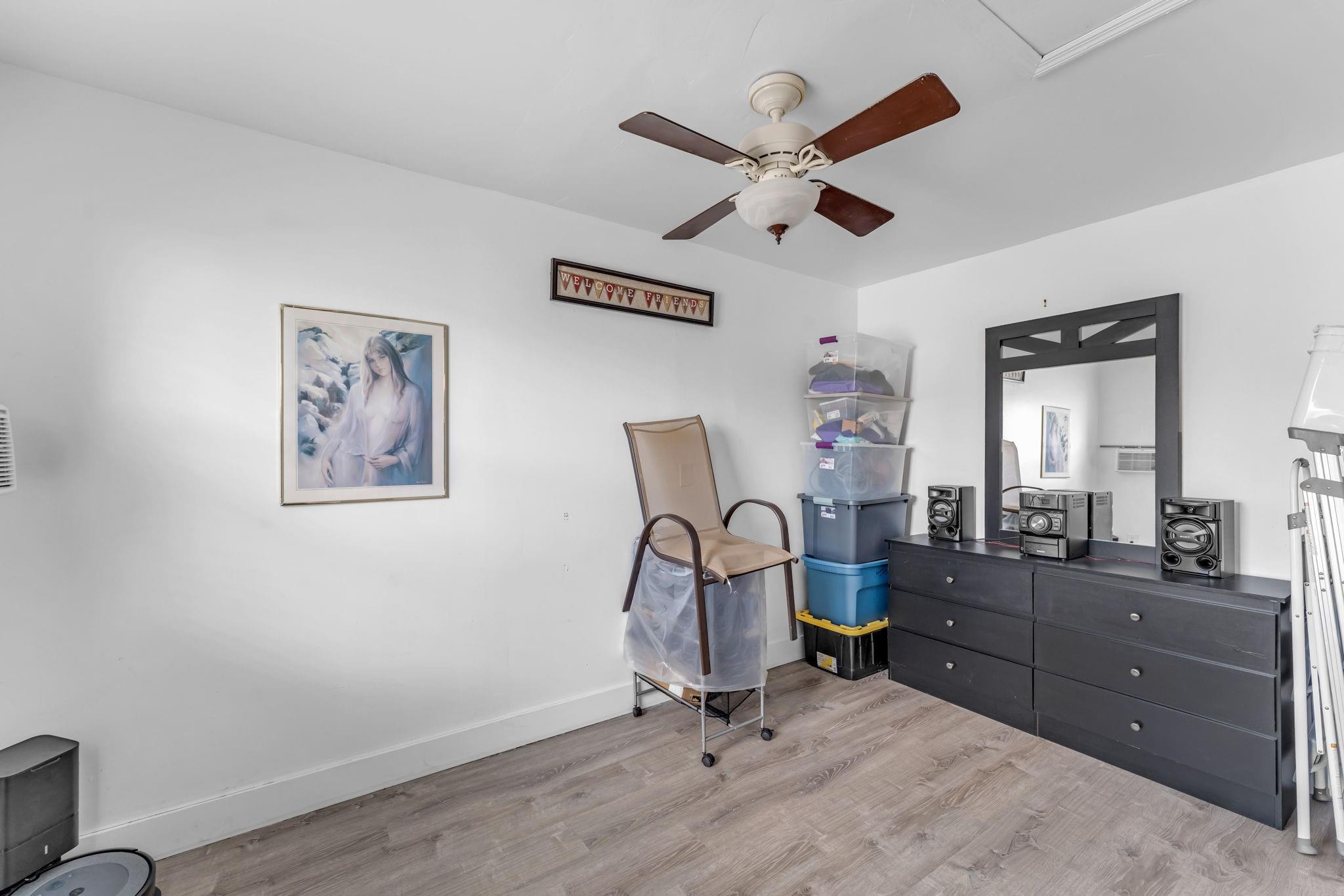 10120 SW 38th Ter Miami, FL 33165