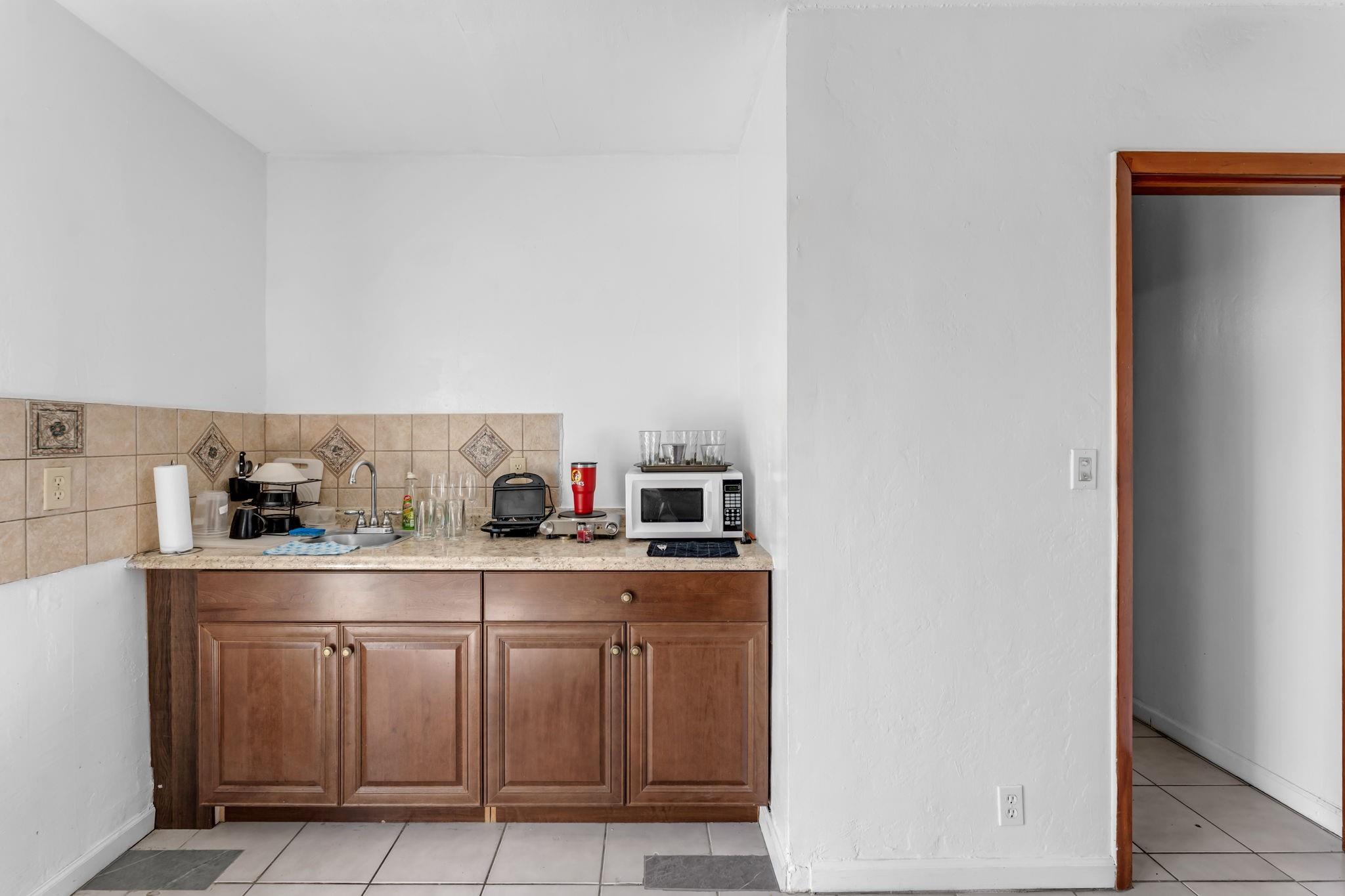 10120 SW 38th Ter Miami, FL 33165