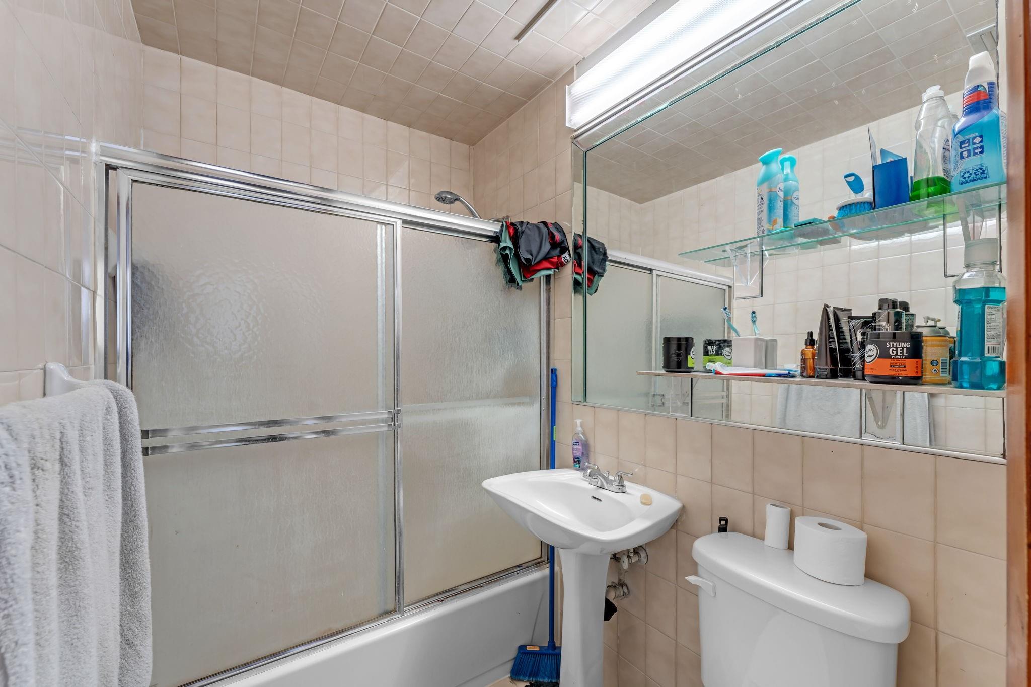 10120 SW 38th Ter Miami, FL 33165