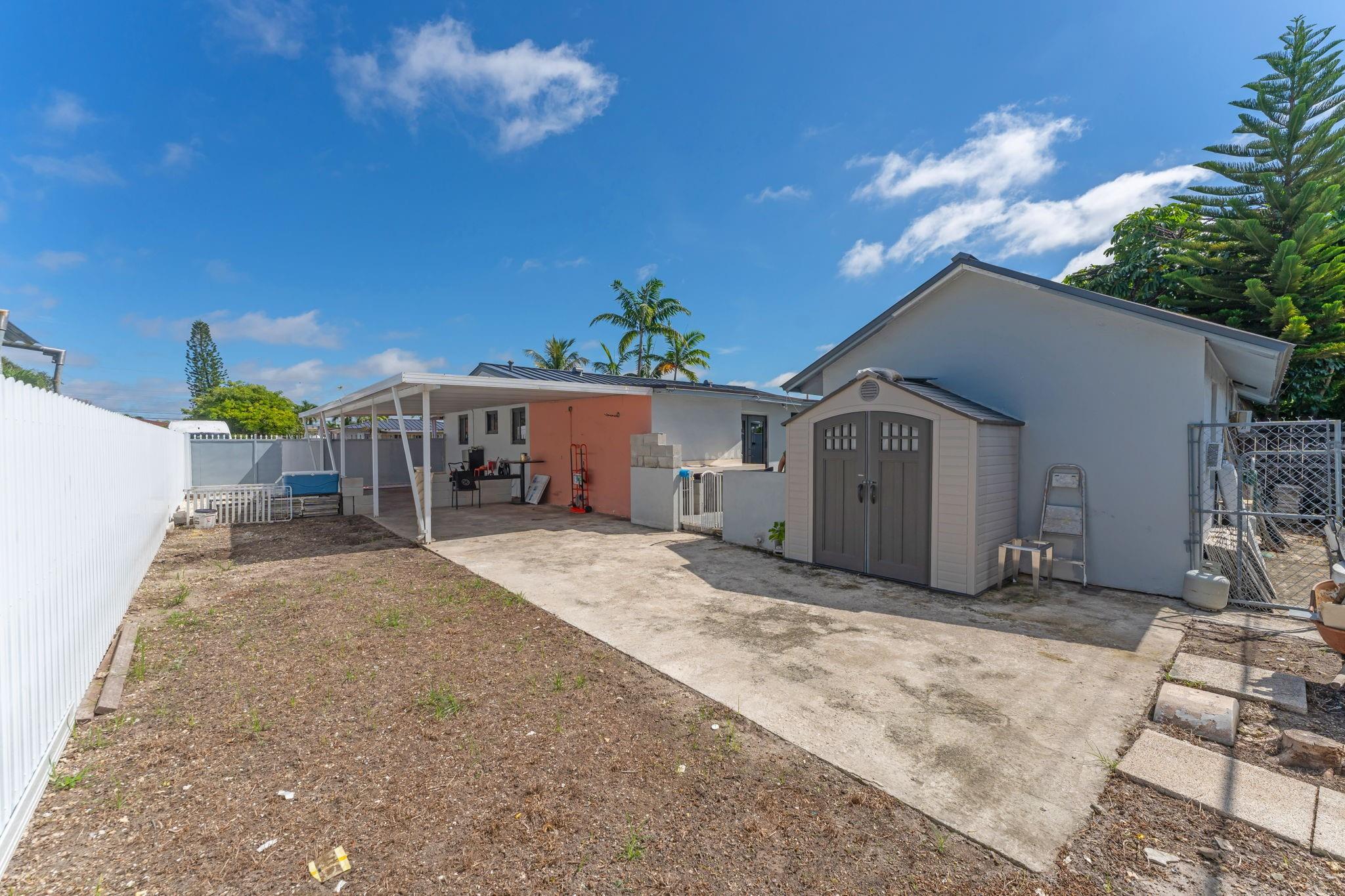 10120 SW 38th Ter Miami, FL 33165