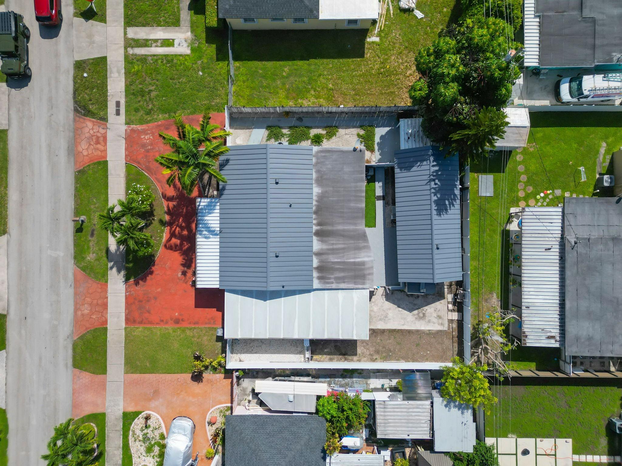 10120 SW 38th Ter Miami, FL 33165