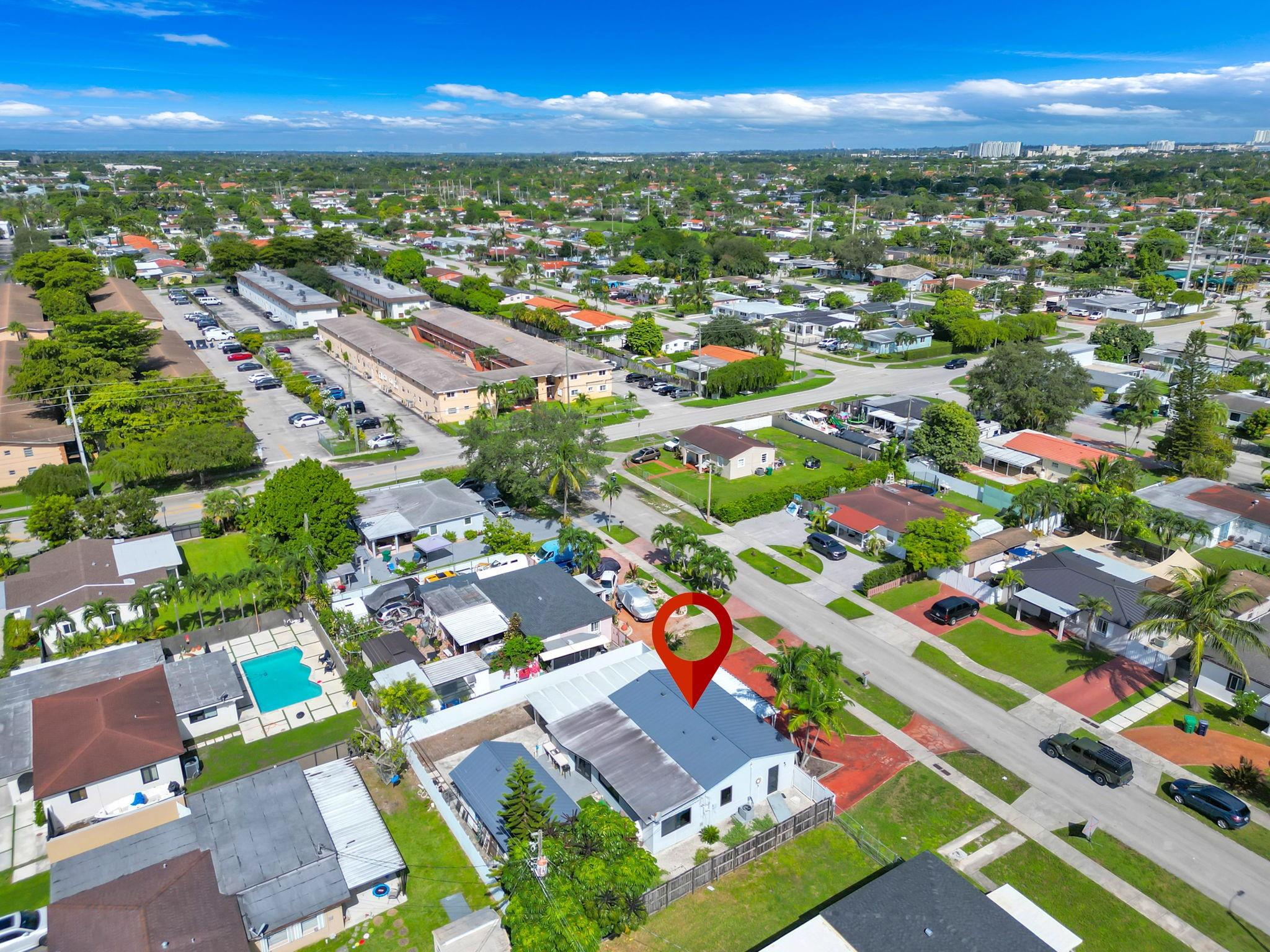 10120 SW 38th Ter Miami, FL 33165