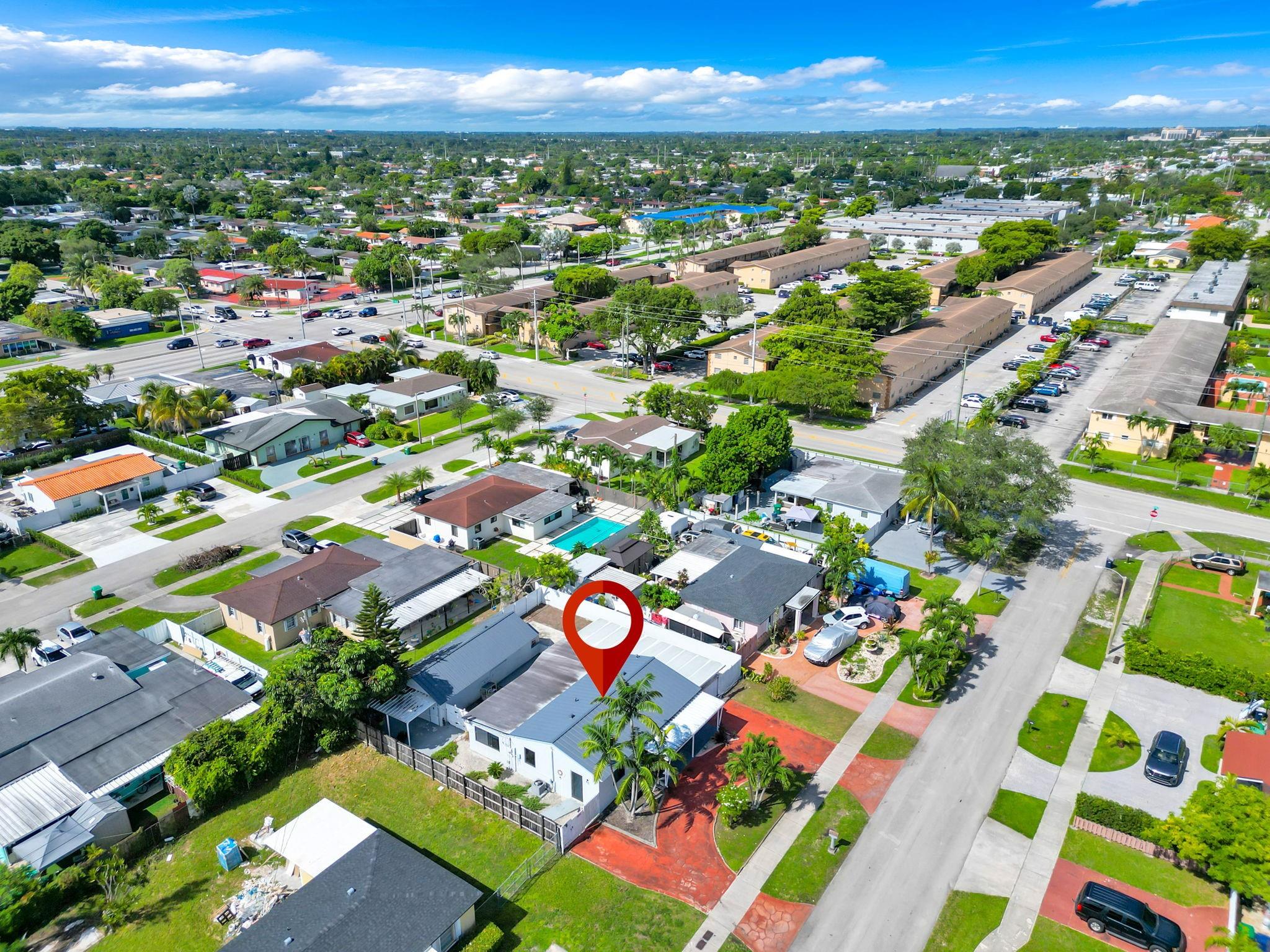 10120 SW 38th Ter Miami, FL 33165