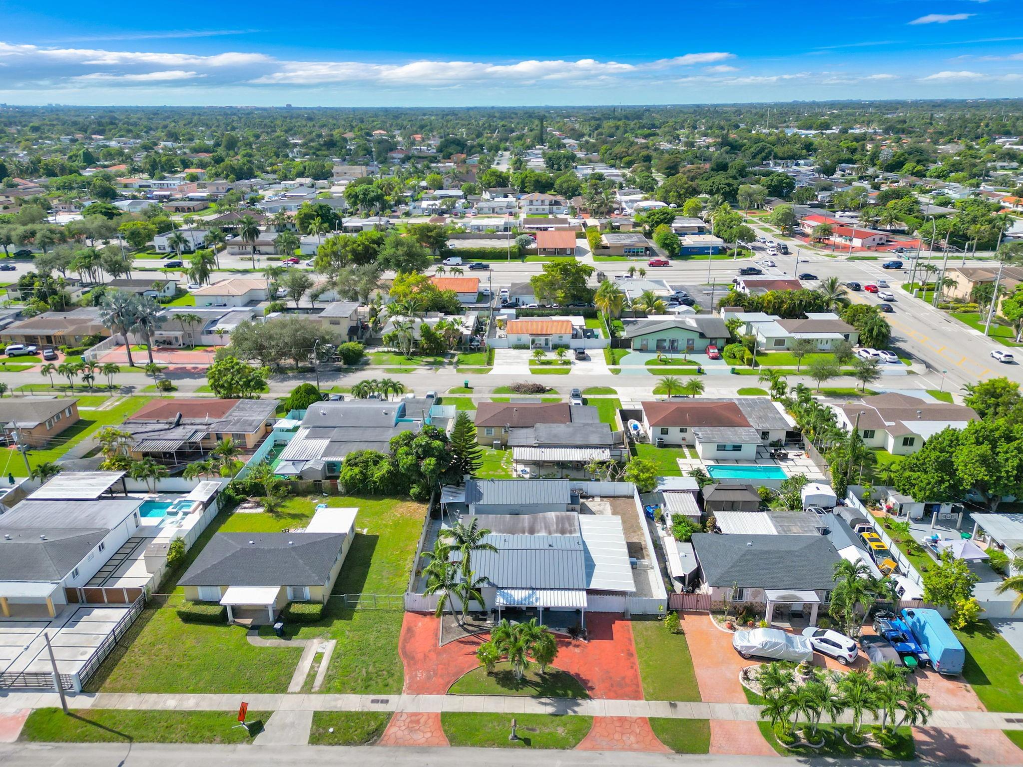 10120 SW 38th Ter Miami, FL 33165