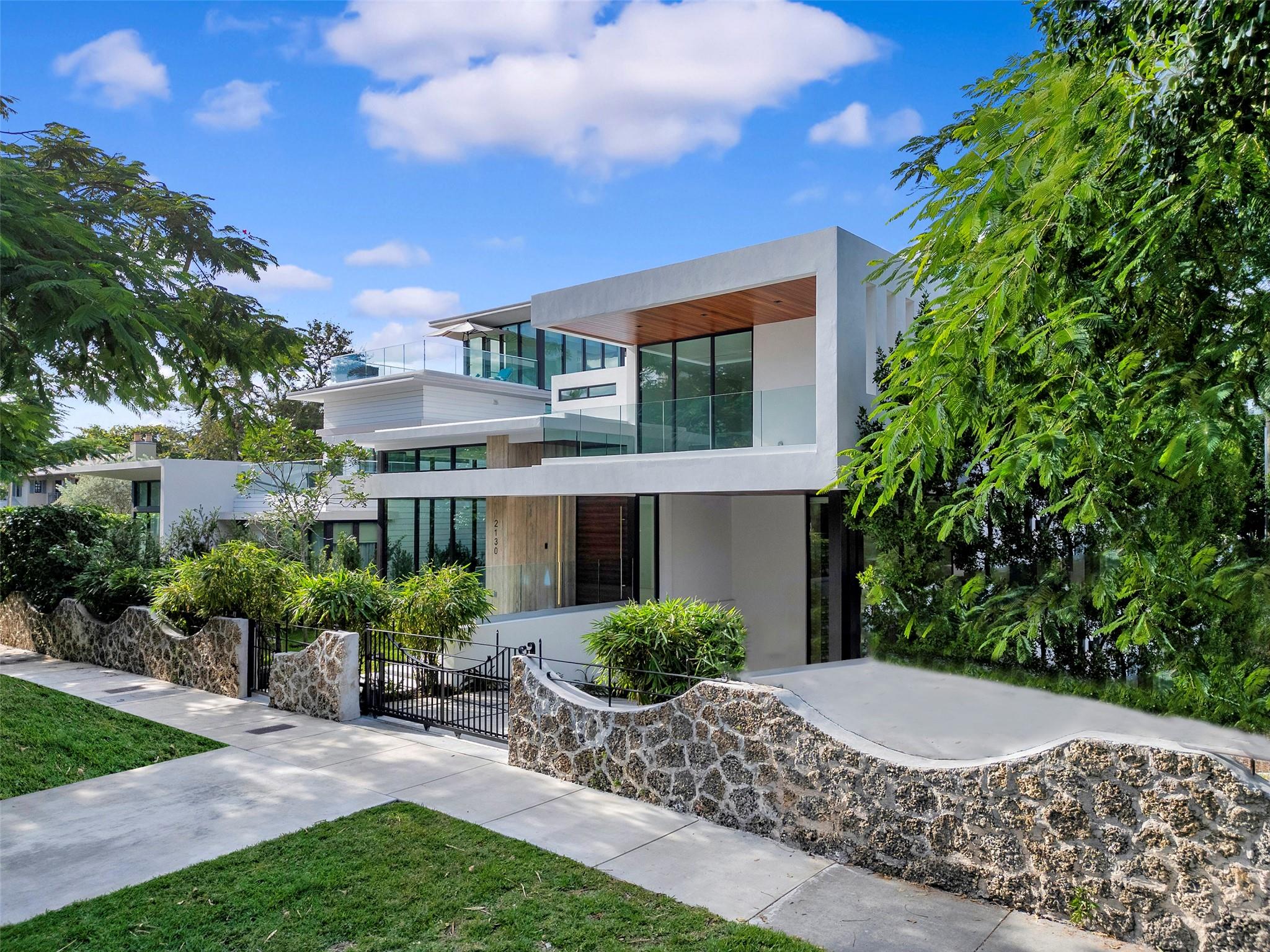2130 S Miami Ave Miami, FL 33129