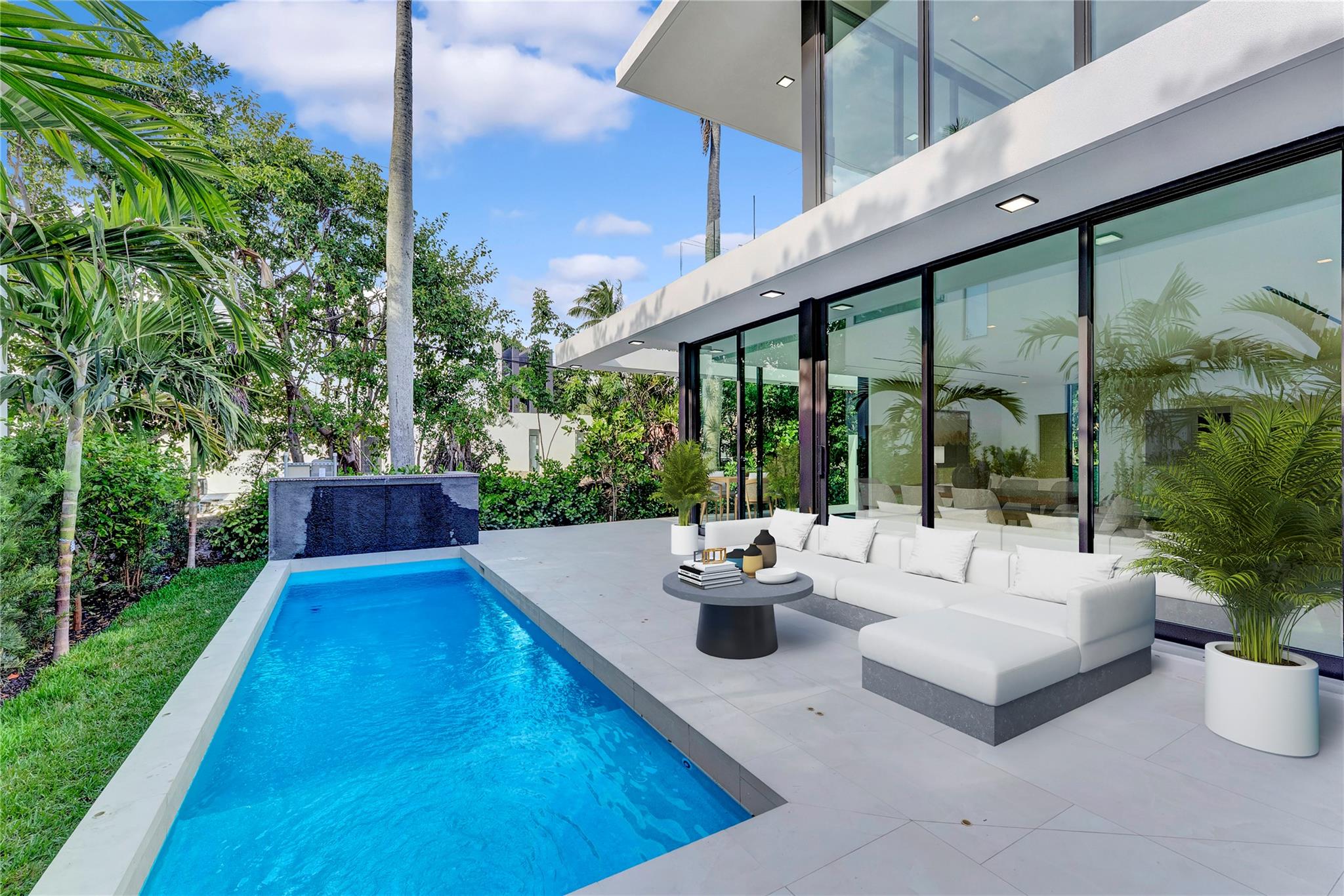 2130 S Miami Ave Miami, FL 33129