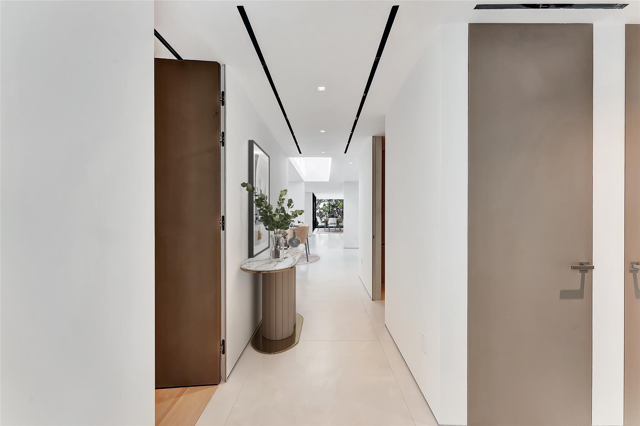 2130 S Miami Ave Miami, FL 33129