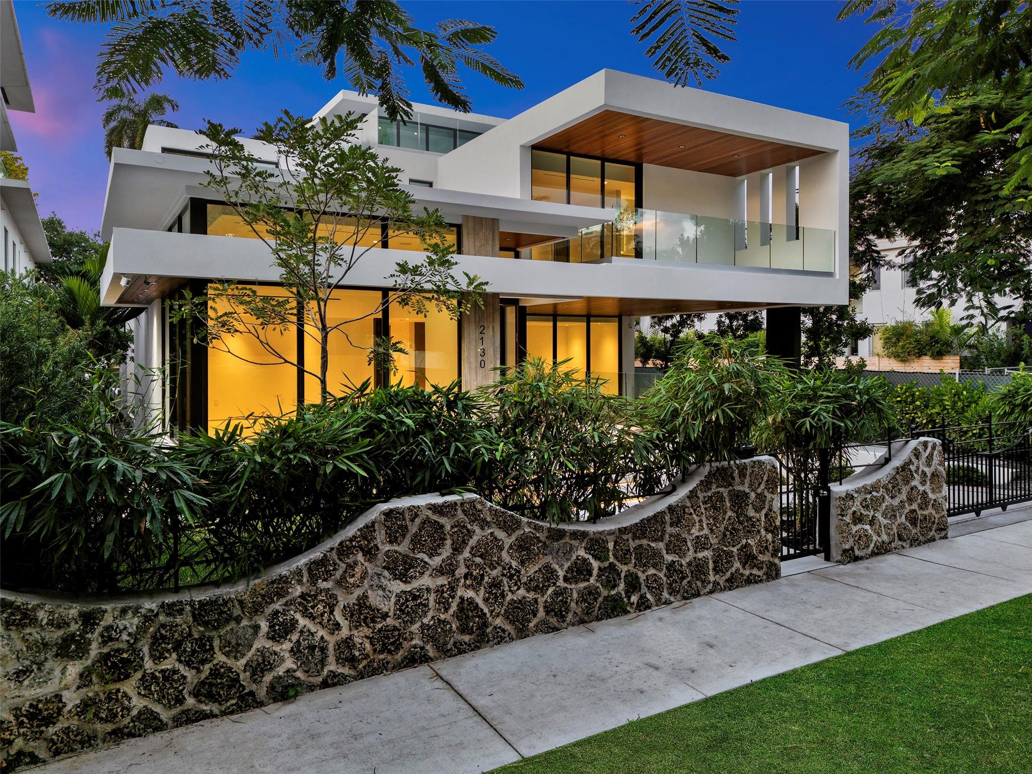 2130 S Miami Ave Miami, FL 33129