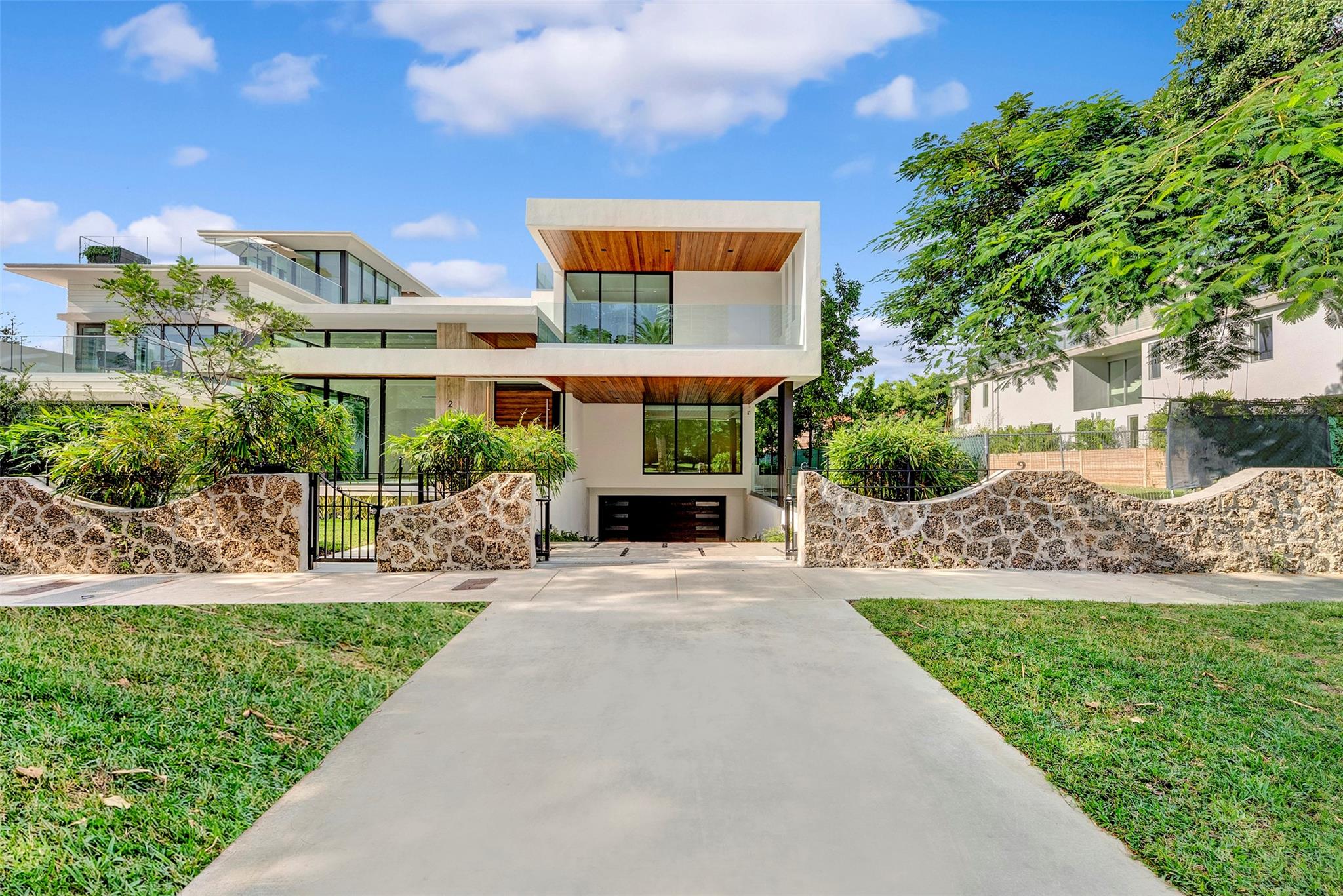 2130 S Miami Ave Miami, FL 33129