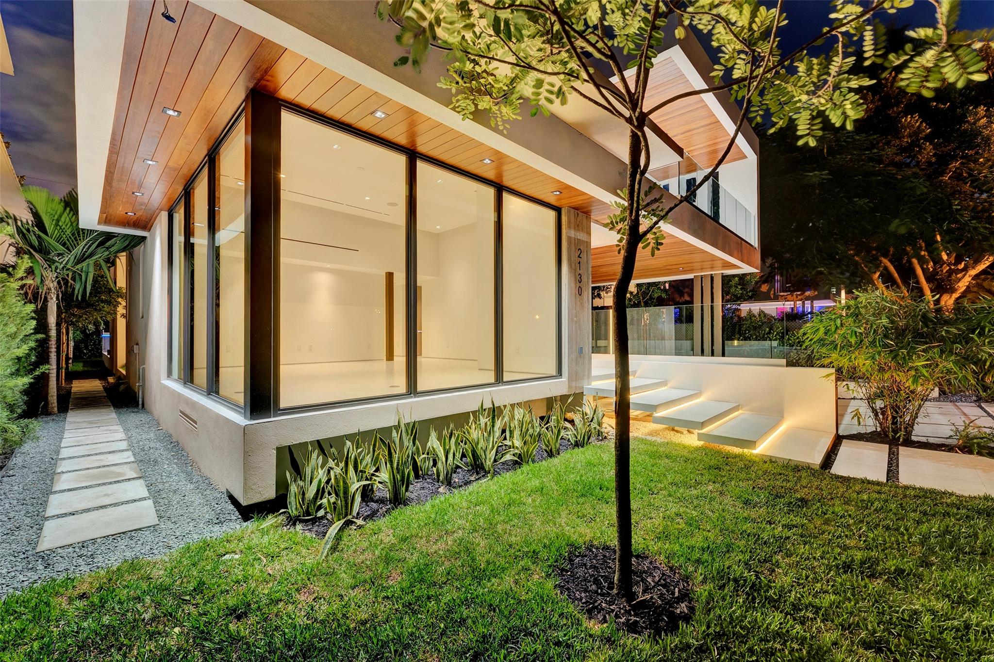 2130 S Miami Ave Miami, FL 33129