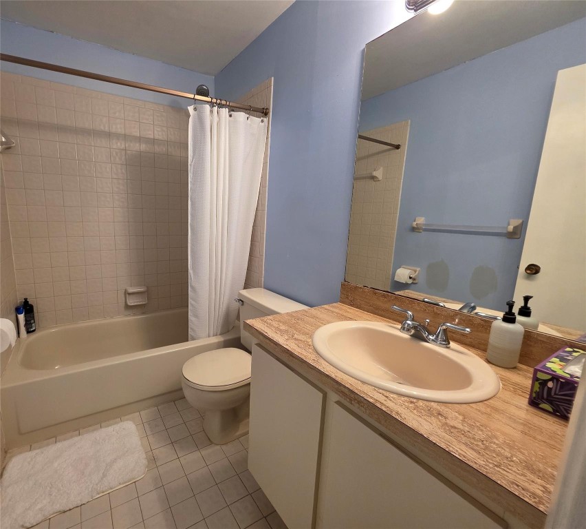 817 SE 12th #1 Fort Lauderdale, FL 33316