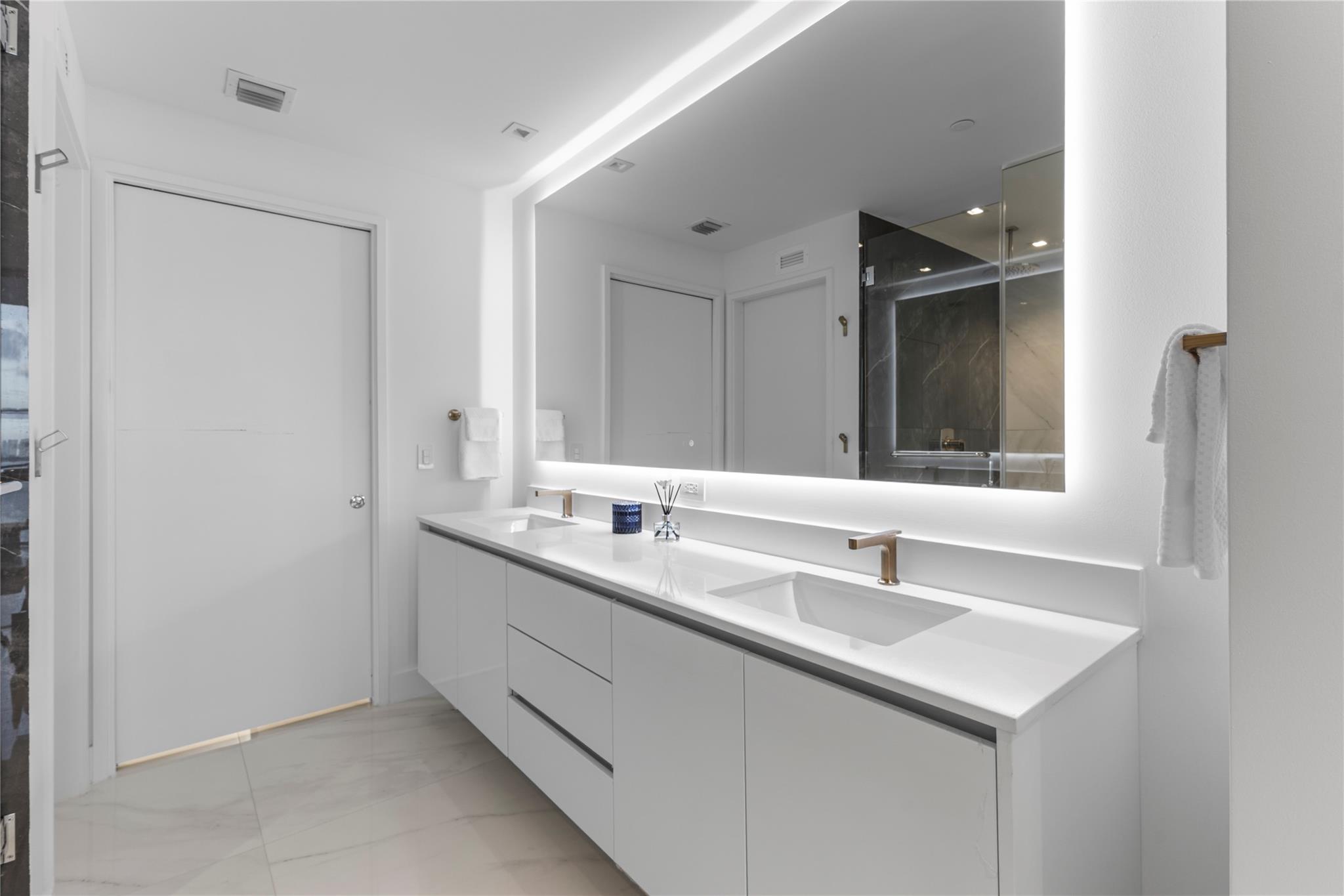 700 NE 24th St #705 Miami, FL 33137