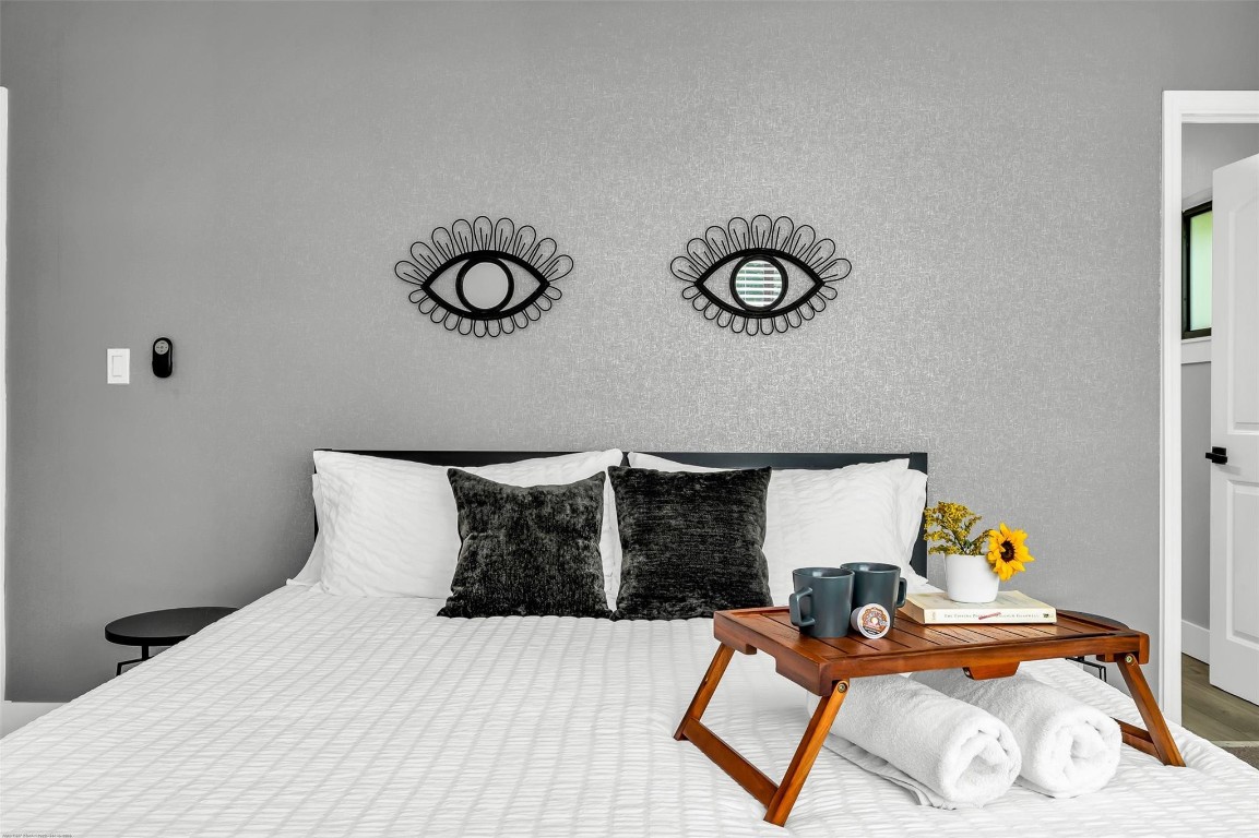 738 NE 17th Fort Lauderdale, FL 33304