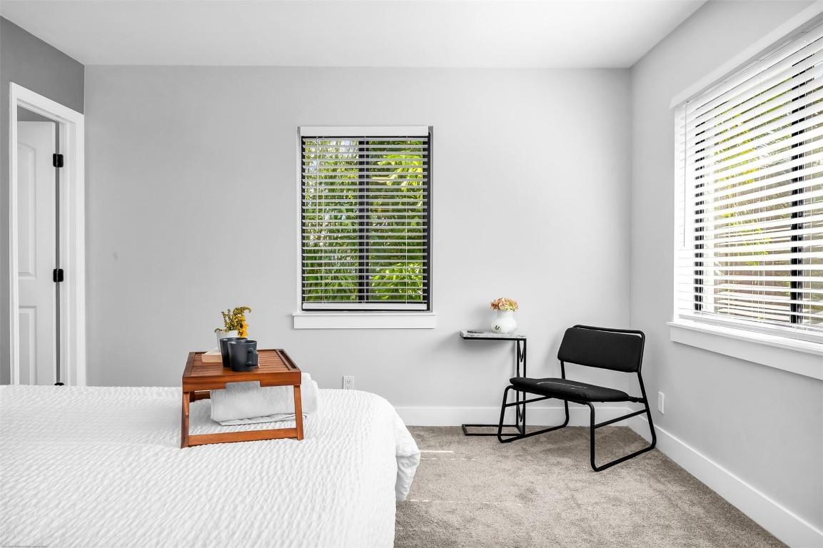 738 NE 17th Fort Lauderdale, FL 33304