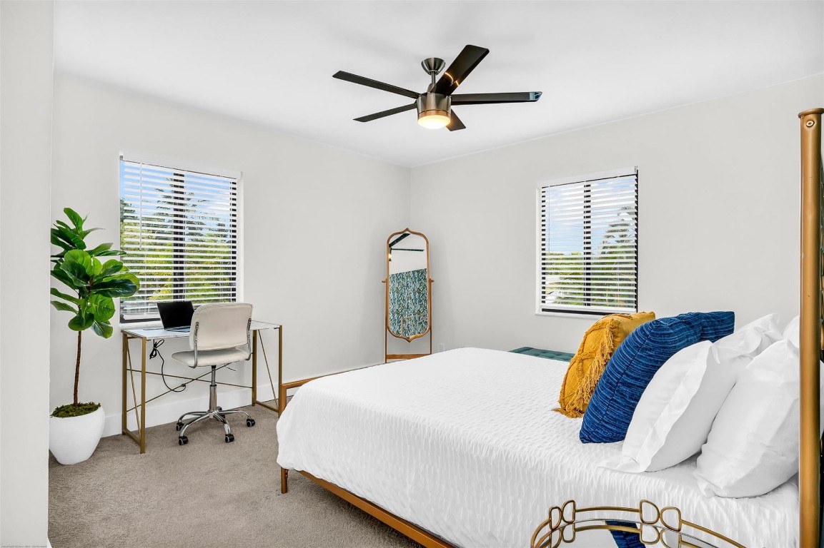 738 NE 17th Fort Lauderdale, FL 33304