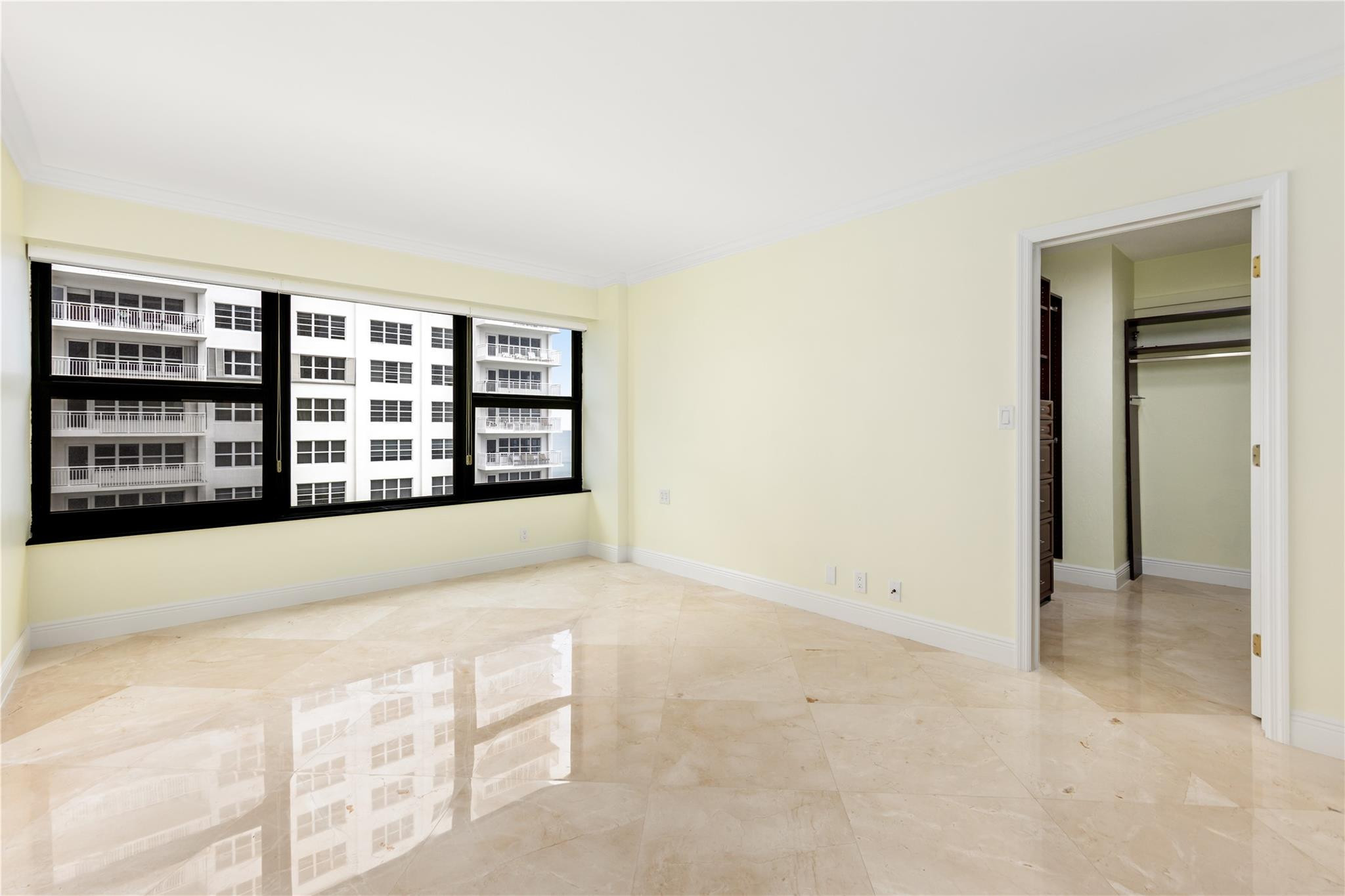 3800 Galt Ocean #905 Fort Lauderdale, FL 33308