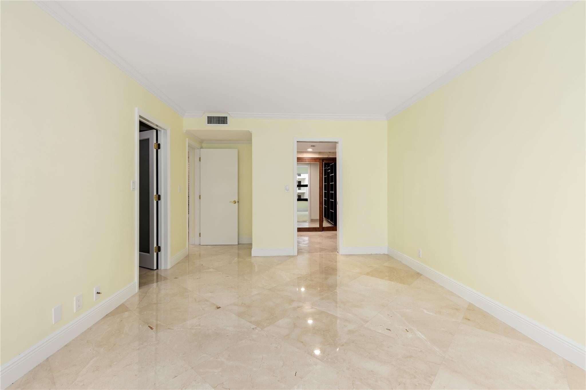 3800 Galt Ocean #905 Fort Lauderdale, FL 33308
