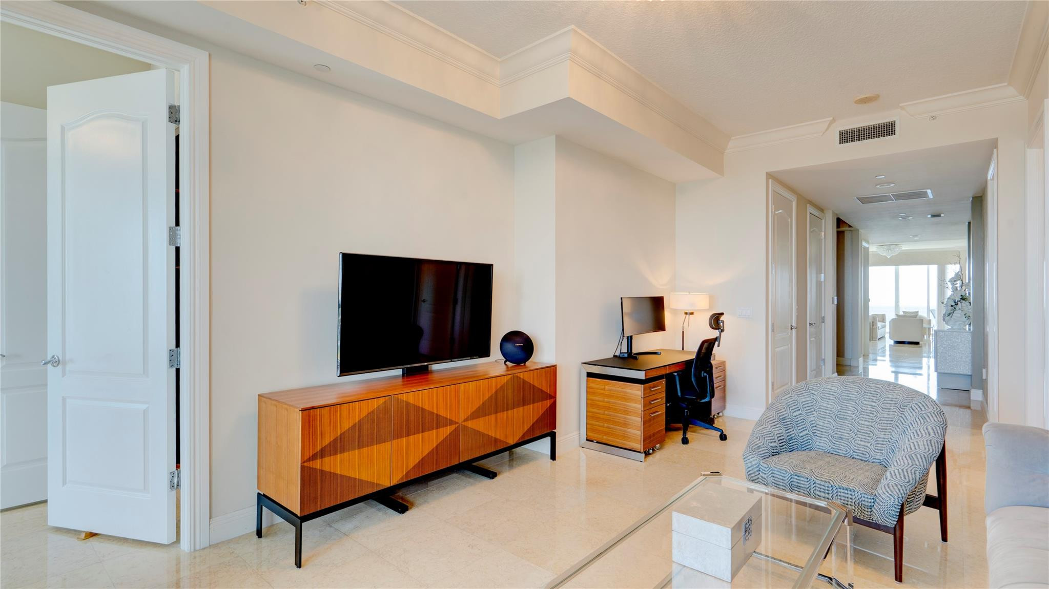 4240 Galt Ocean #2303 Fort Lauderdale, FL 33308