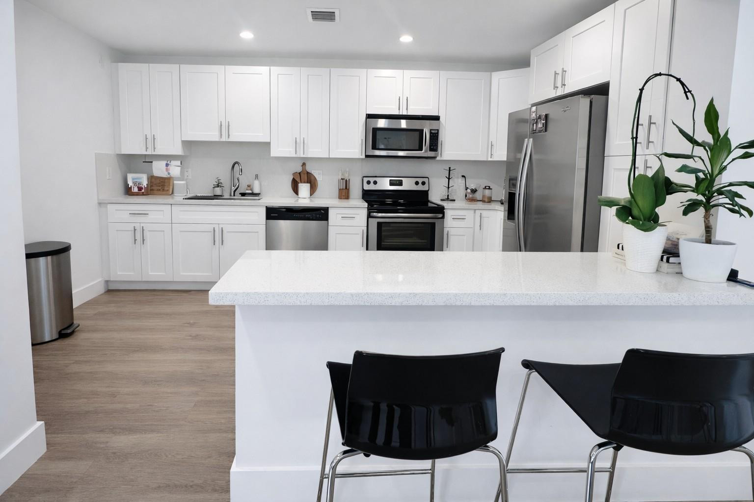 16125 SW 98th Miami, FL 33157