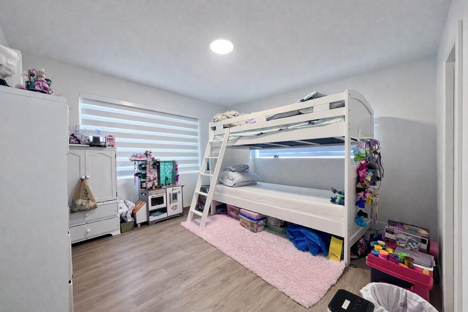 16125 SW 98th Miami, FL 33157