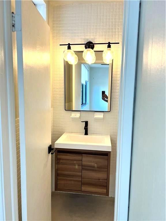 1541 Cordova #205 Fort Lauderdale, FL 33316