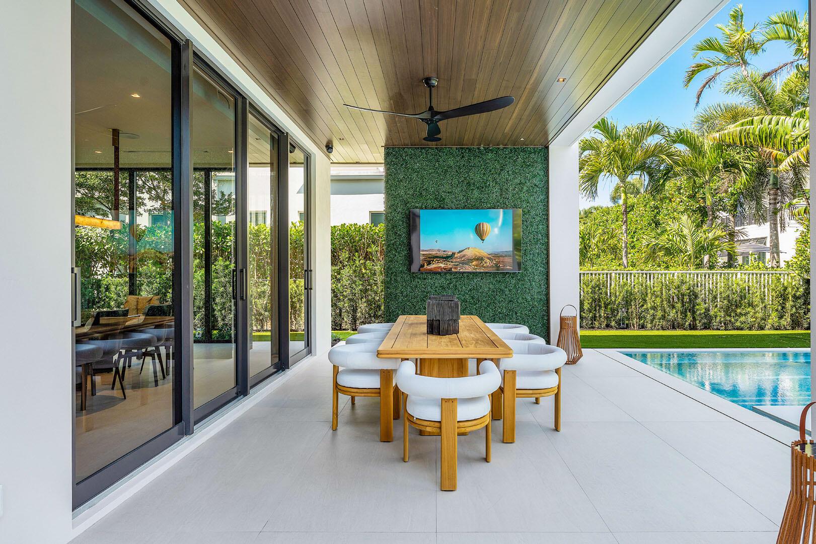 2172 W Maya Palm Dr Boca Raton, FL 33432