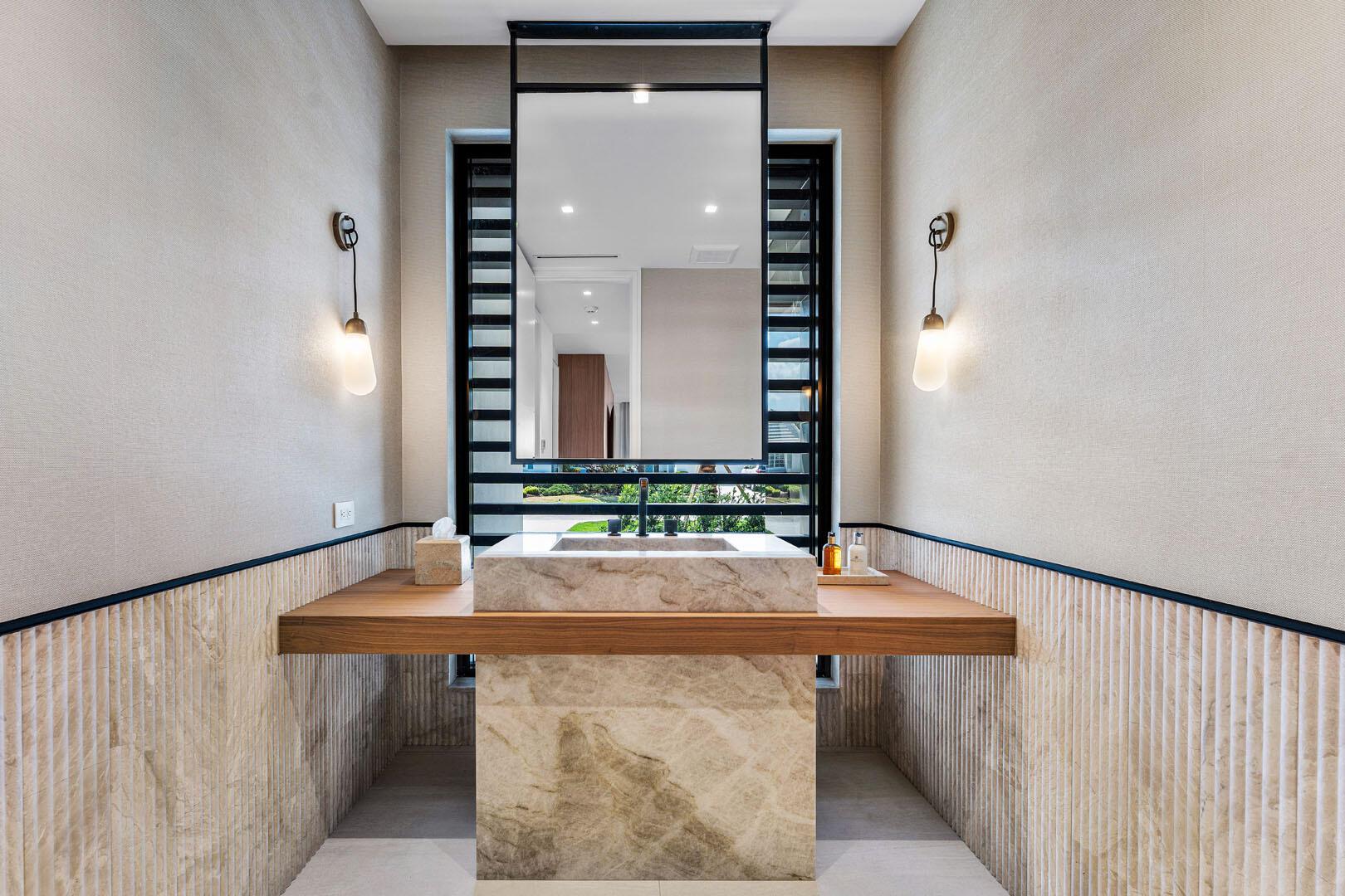 2172 W Maya Palm Dr Boca Raton, FL 33432