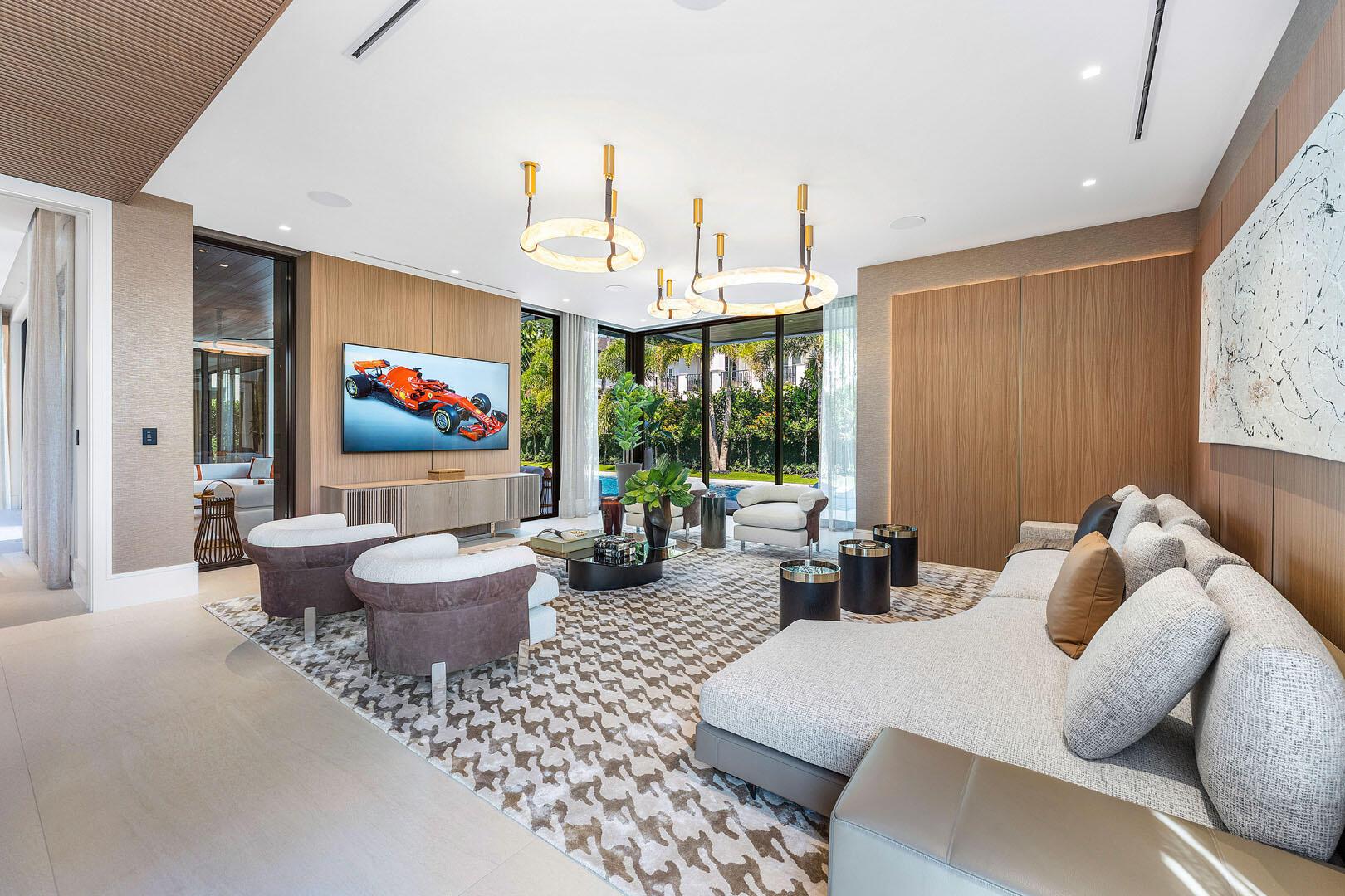 2172 W Maya Palm Dr Boca Raton, FL 33432