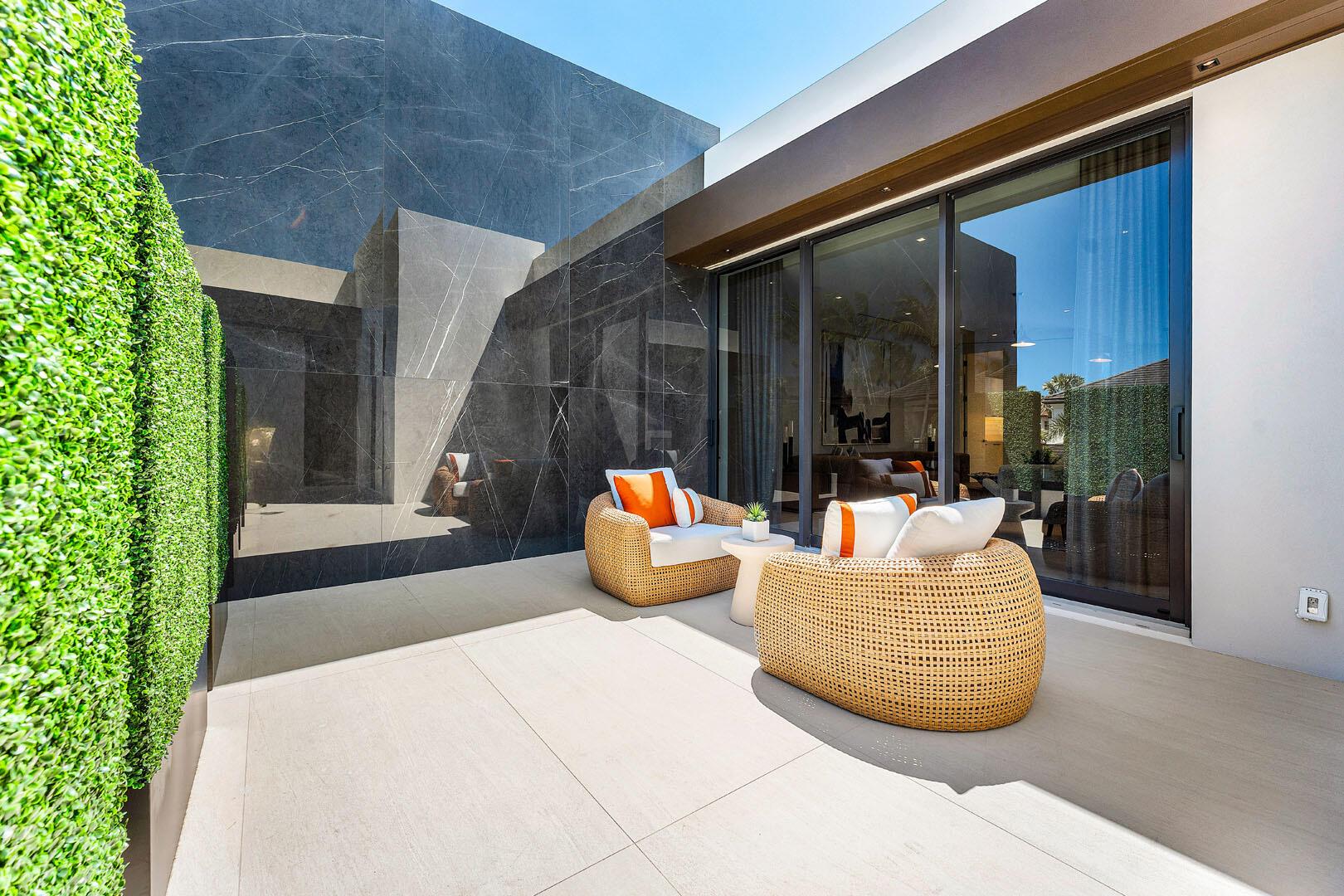 2172 W Maya Palm Dr Boca Raton, FL 33432