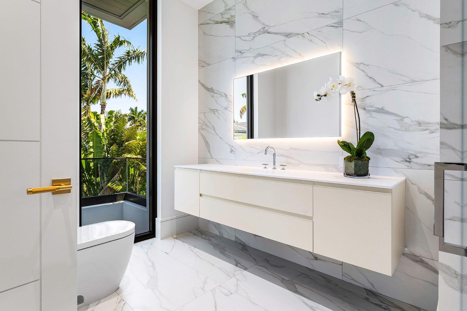 2172 W Maya Palm Dr Boca Raton, FL 33432