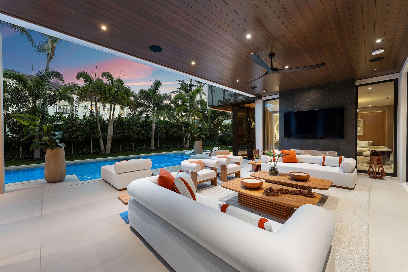 2172 W Maya Palm Dr Boca Raton, FL 33432