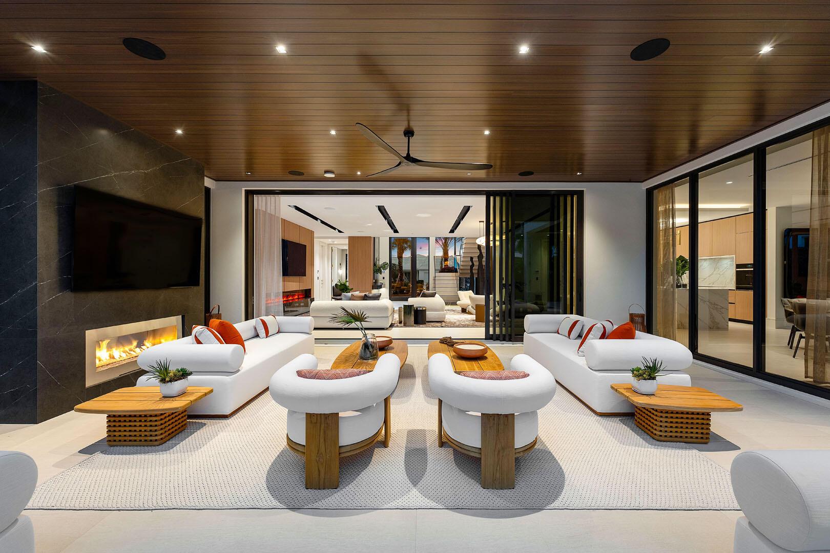 2172 W Maya Palm Dr Boca Raton, FL 33432