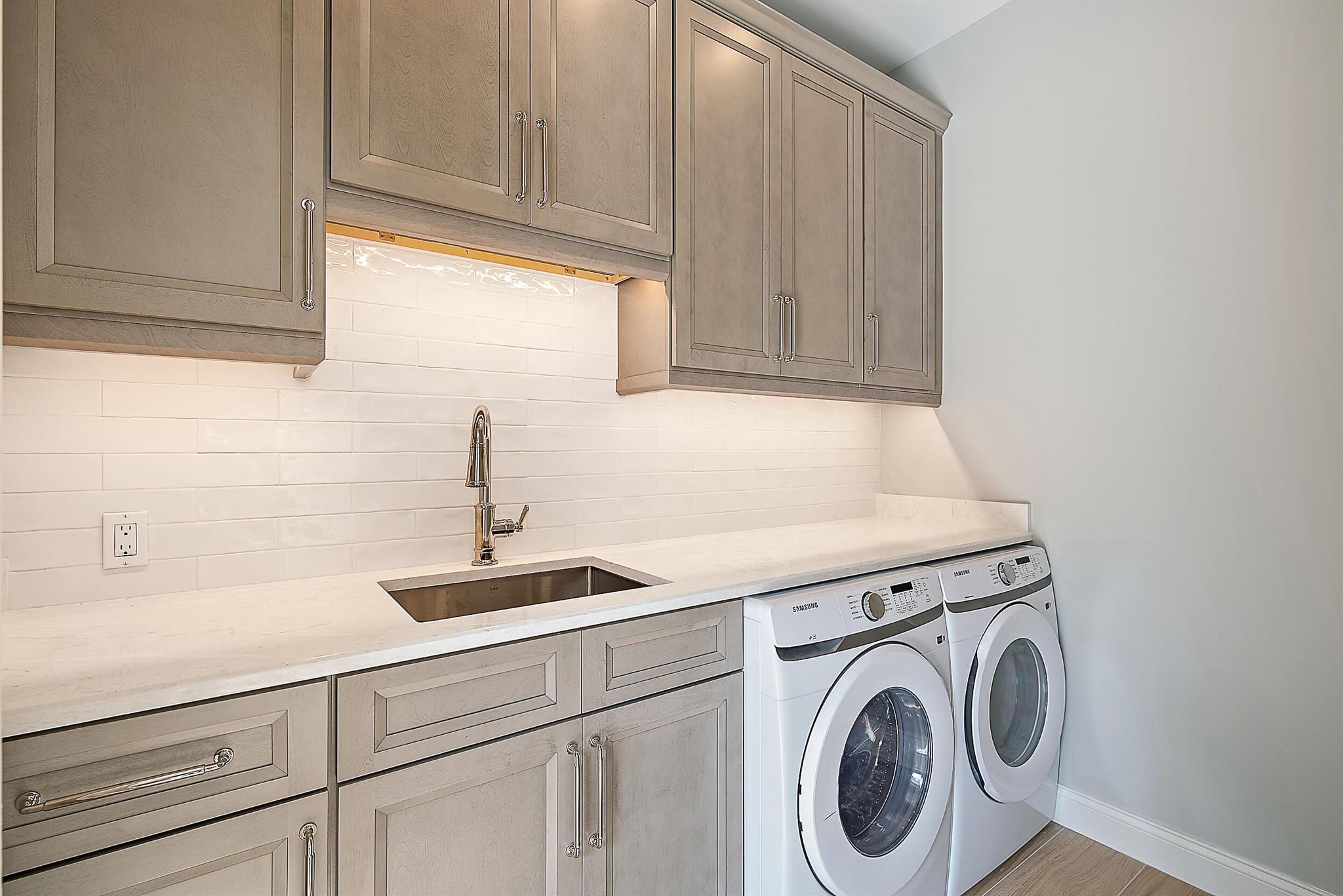 248 Honeysuckle Dr Jupiter, FL 33458