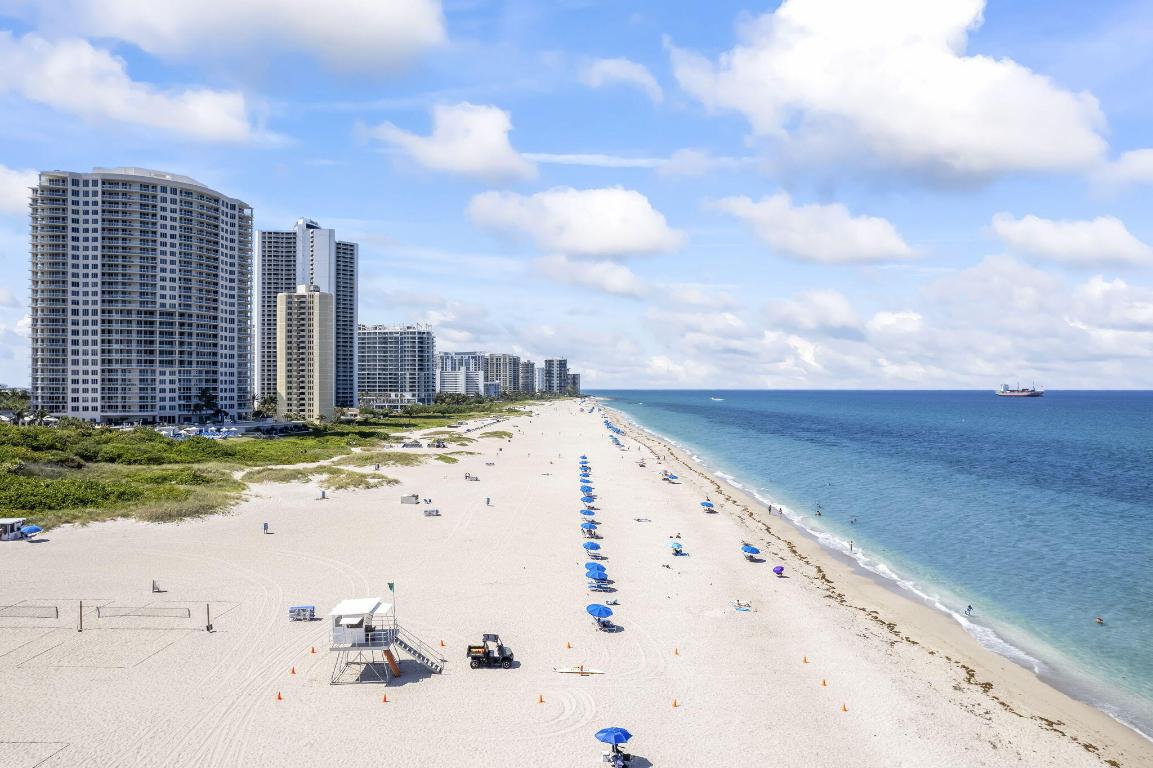 3819 N Ocean Singer Island, FL 33404