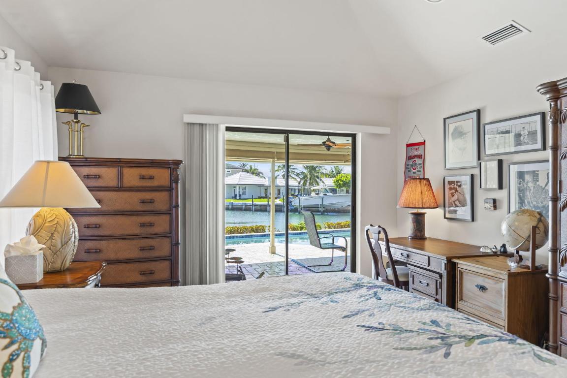 3819 N Ocean Singer Island, FL 33404