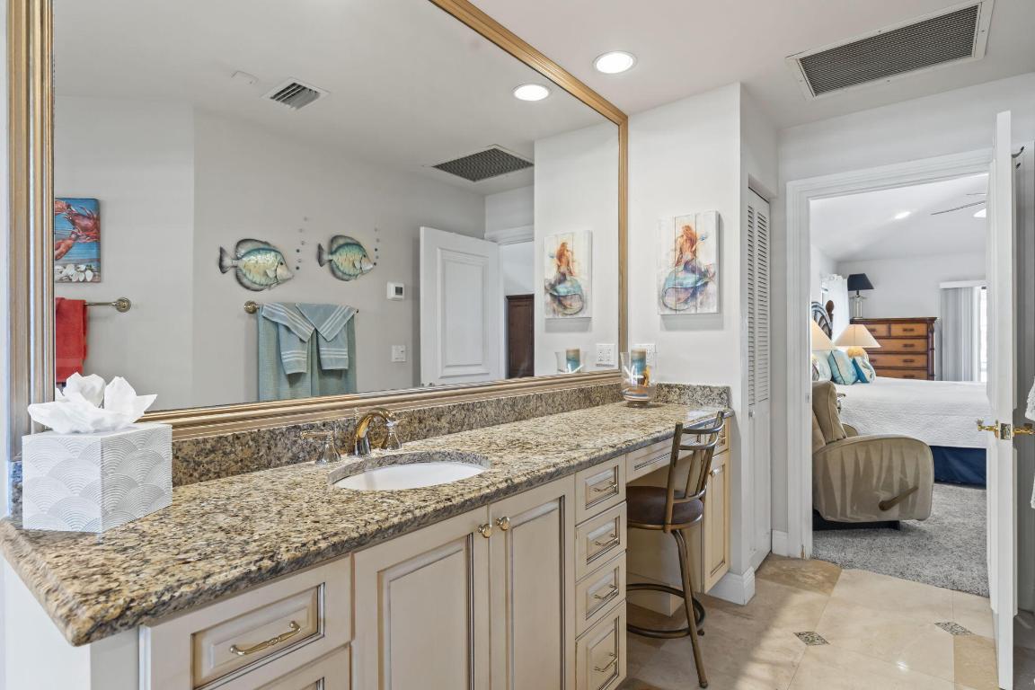 3819 N Ocean Singer Island, FL 33404