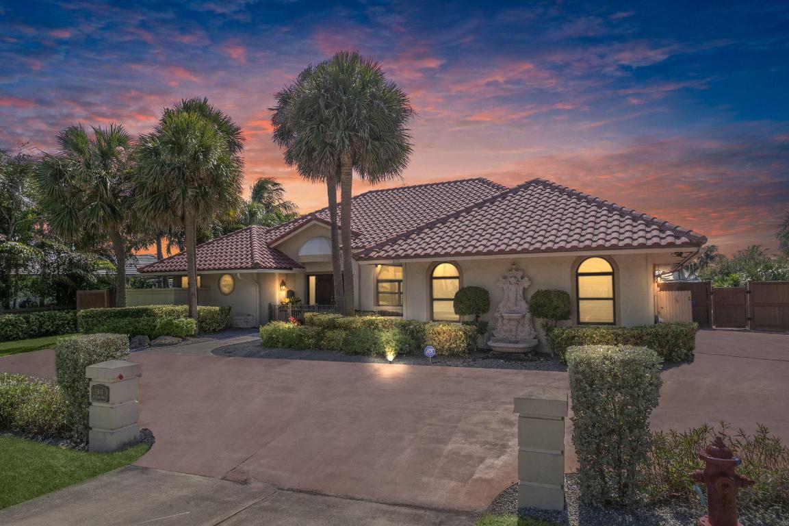 3819 N Ocean Singer Island, FL 33404