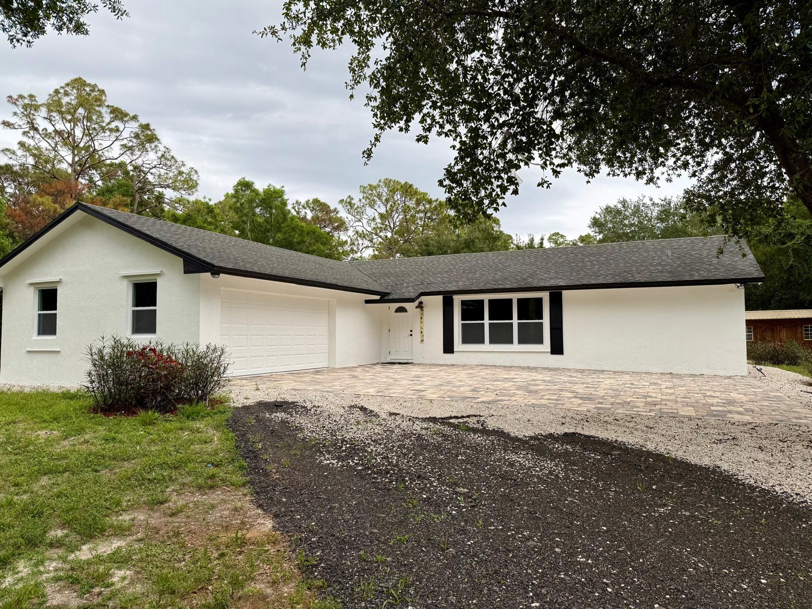 2812 F Rd