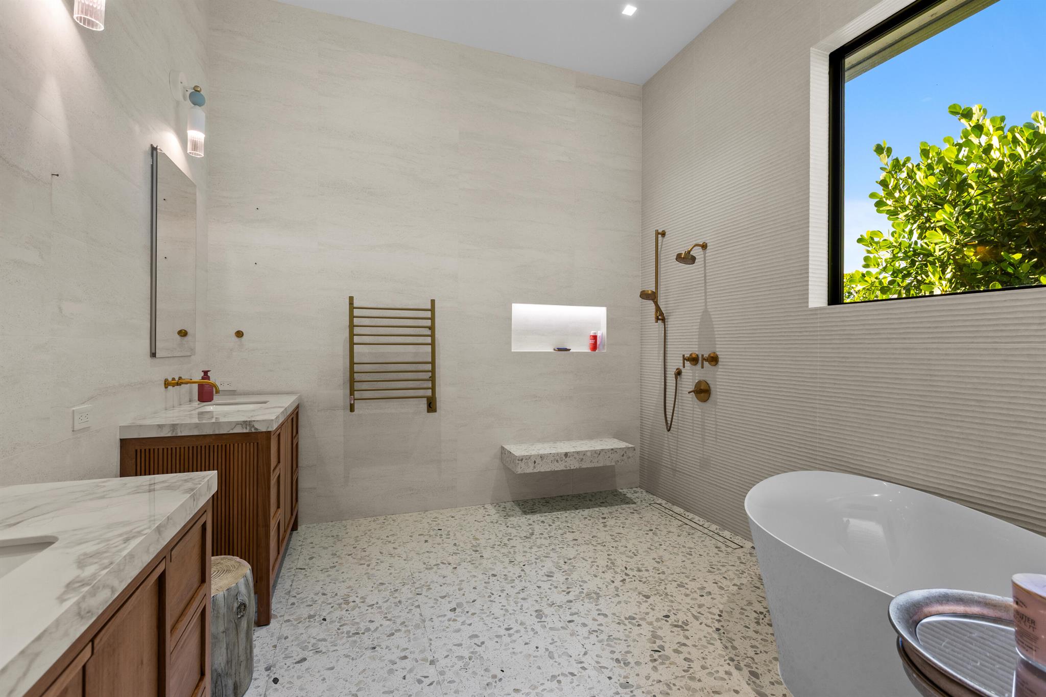 907 SW 37th Ct Boynton Beach, FL 33435