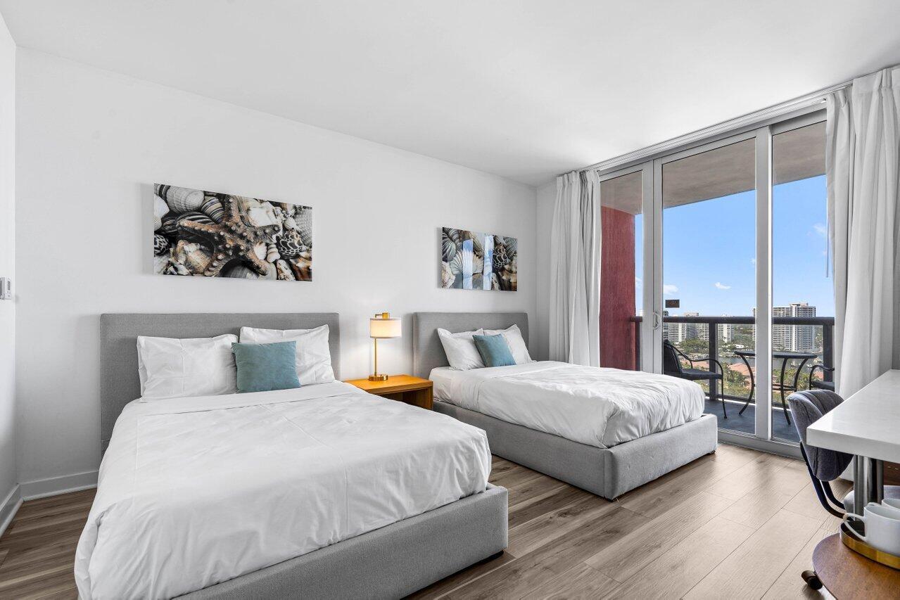image Beachwalk Condominium16